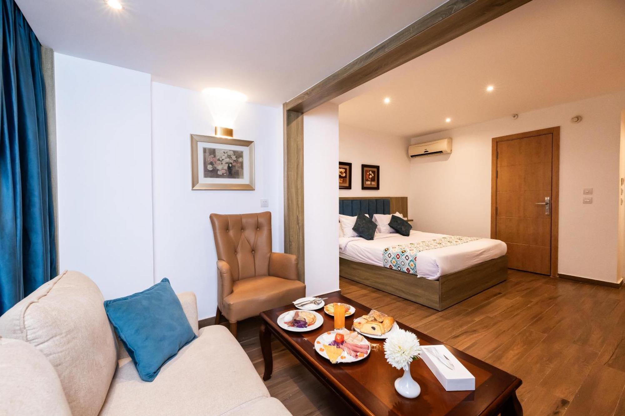 Junior Suite