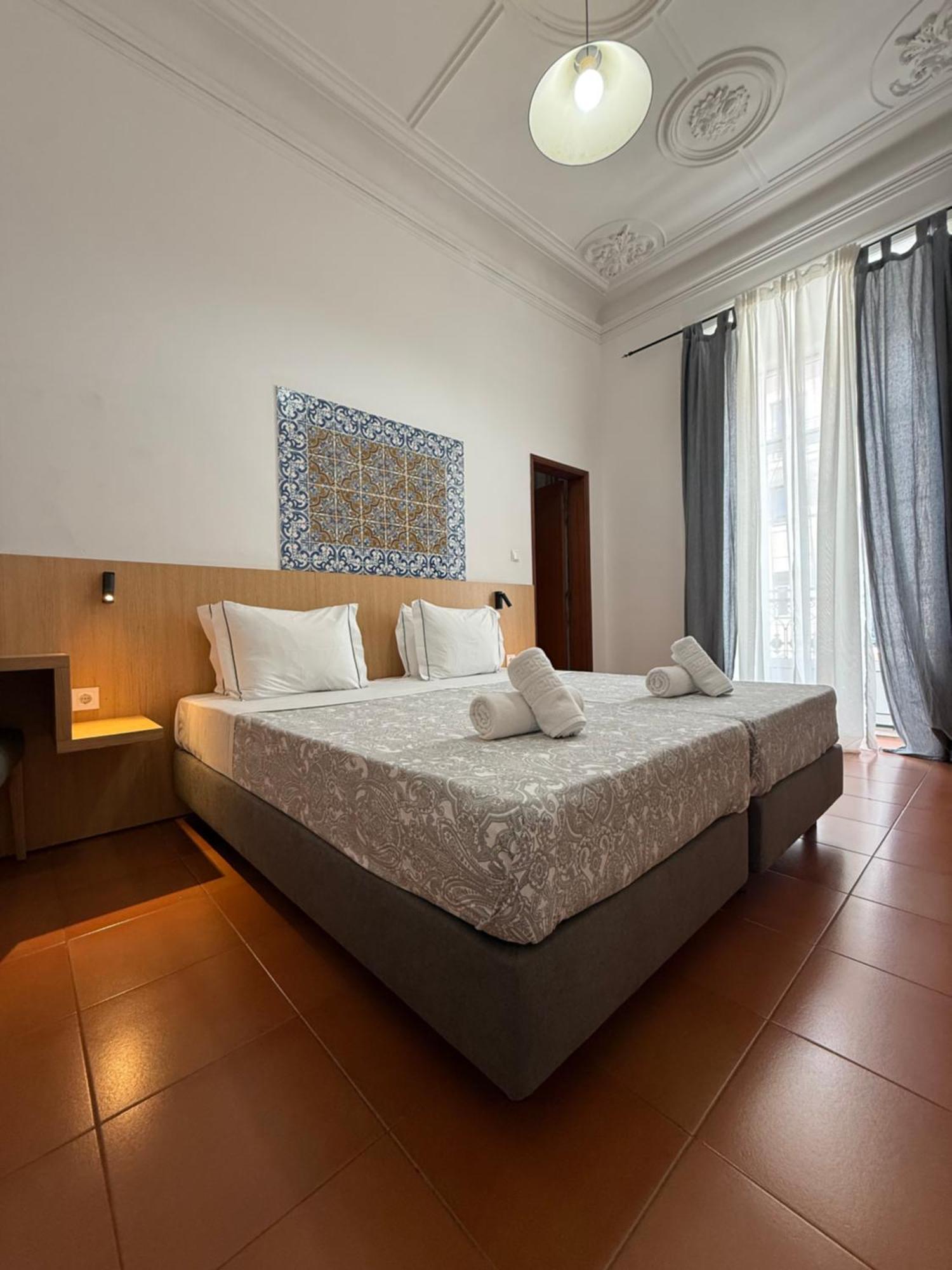 Double or Twin Room Private Bathroom