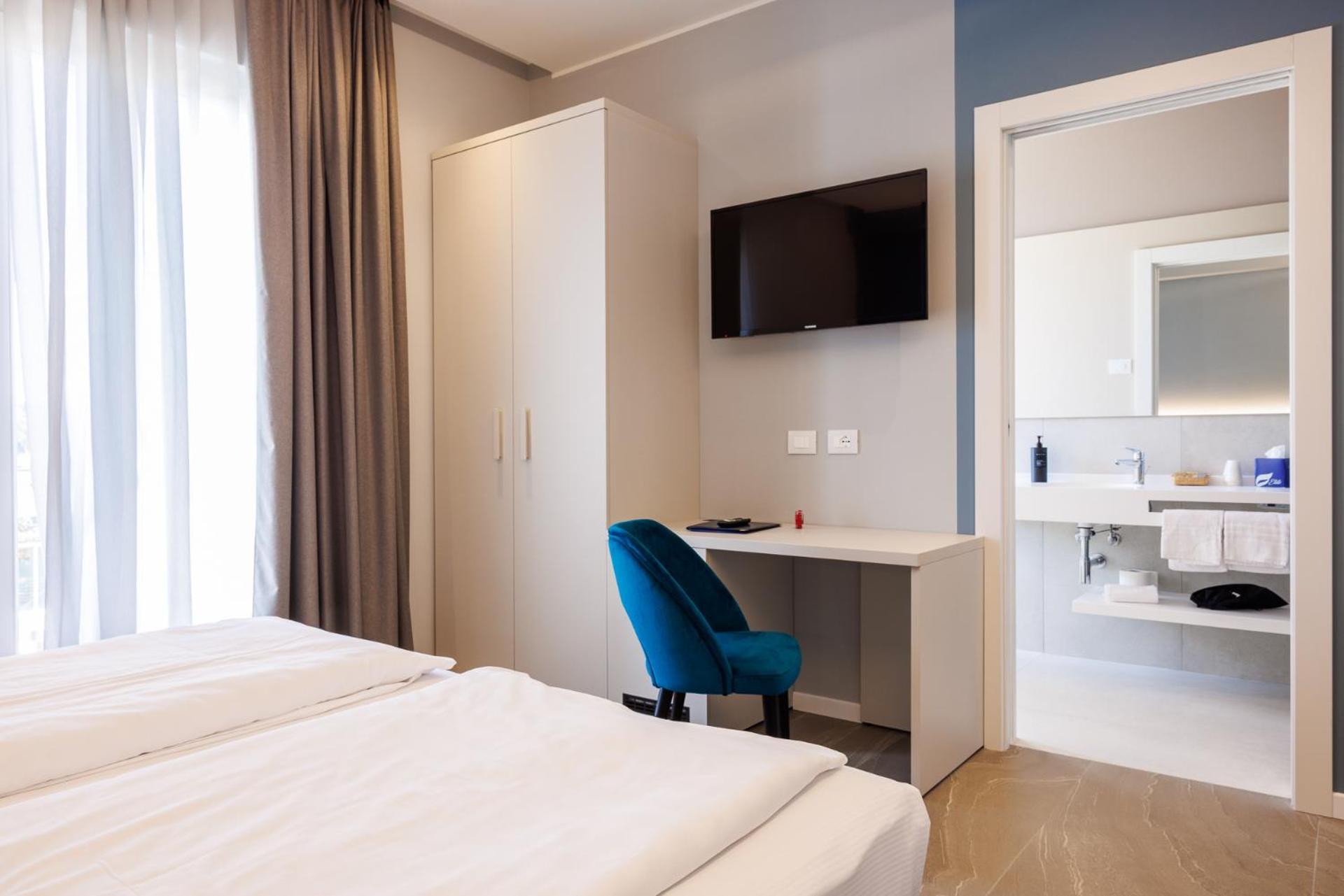 Superior Double or Twin Room Pool View