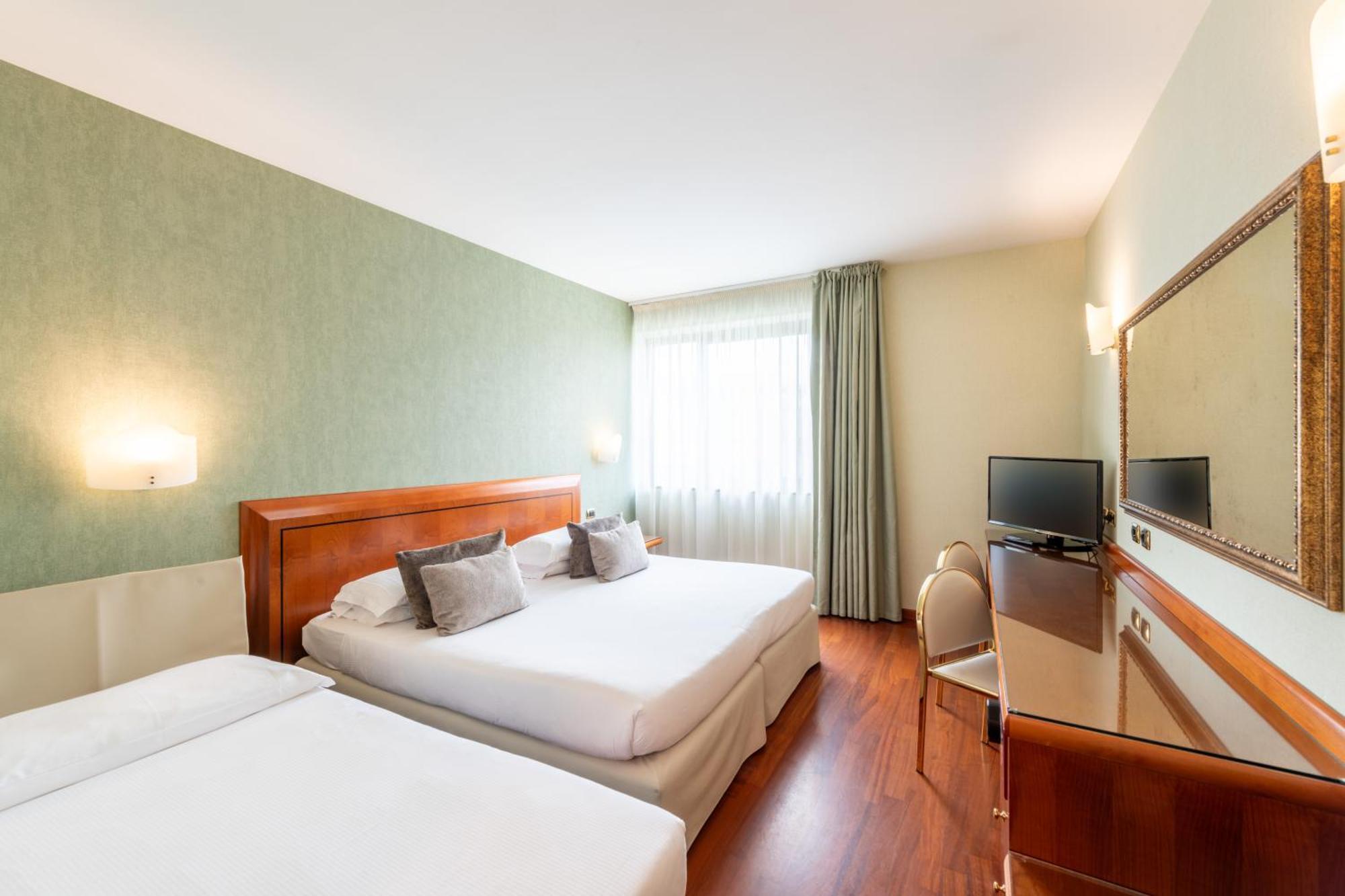 Superior Double Room Extra Bed