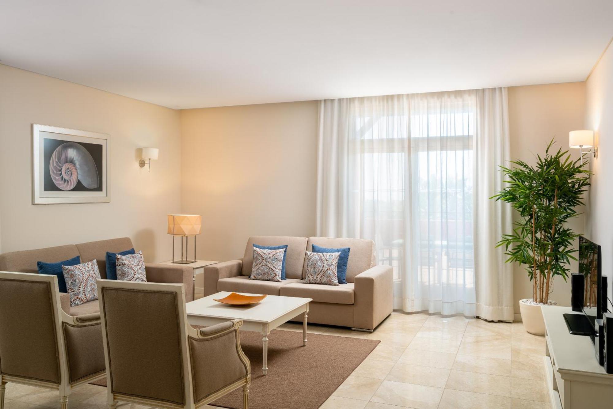 Two-Bedroom Luxury Suite