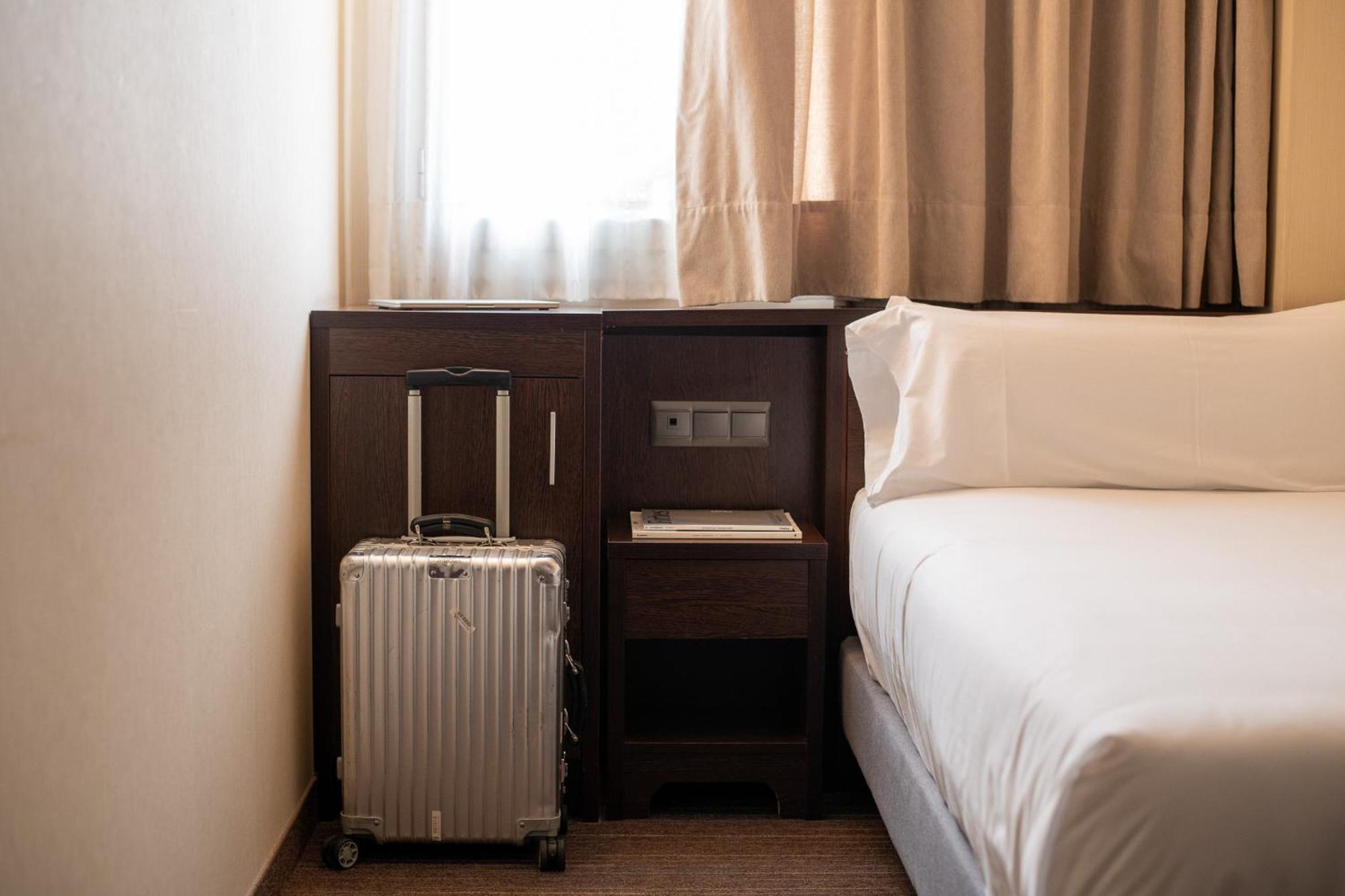 Cozy Single Room,1689842436:JPEG