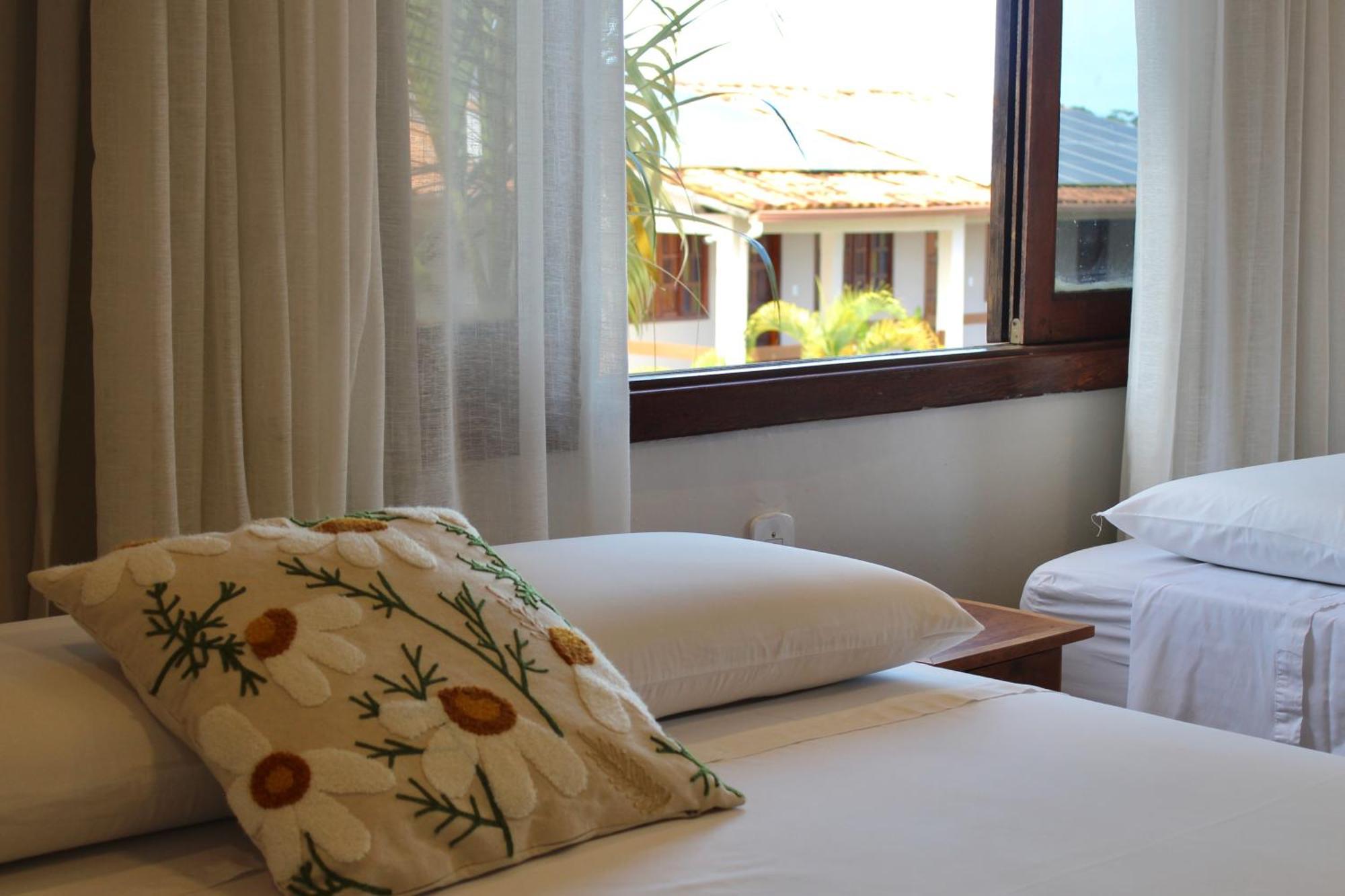 Deluxe Queen Suite