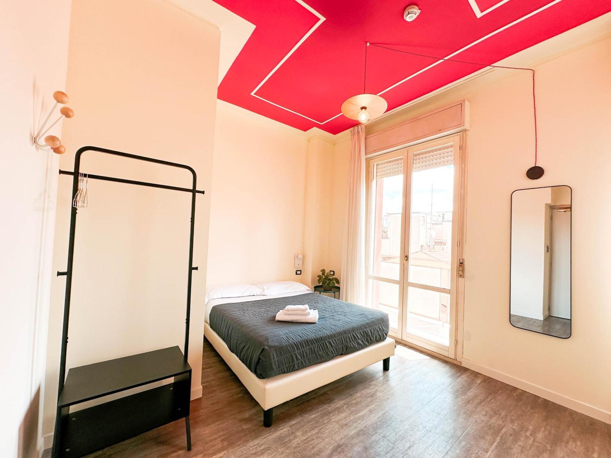 Doppel- oder Zweibettzimmer
