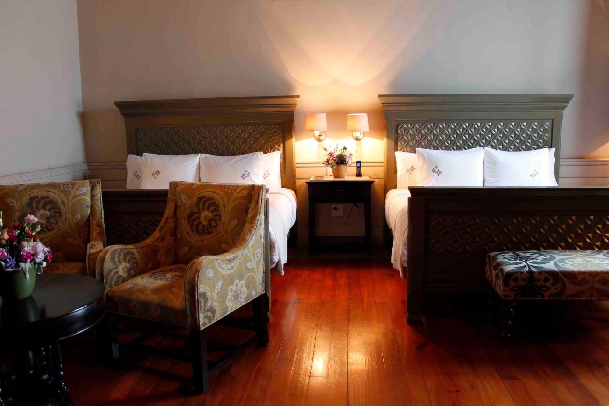 Superior King Suite
