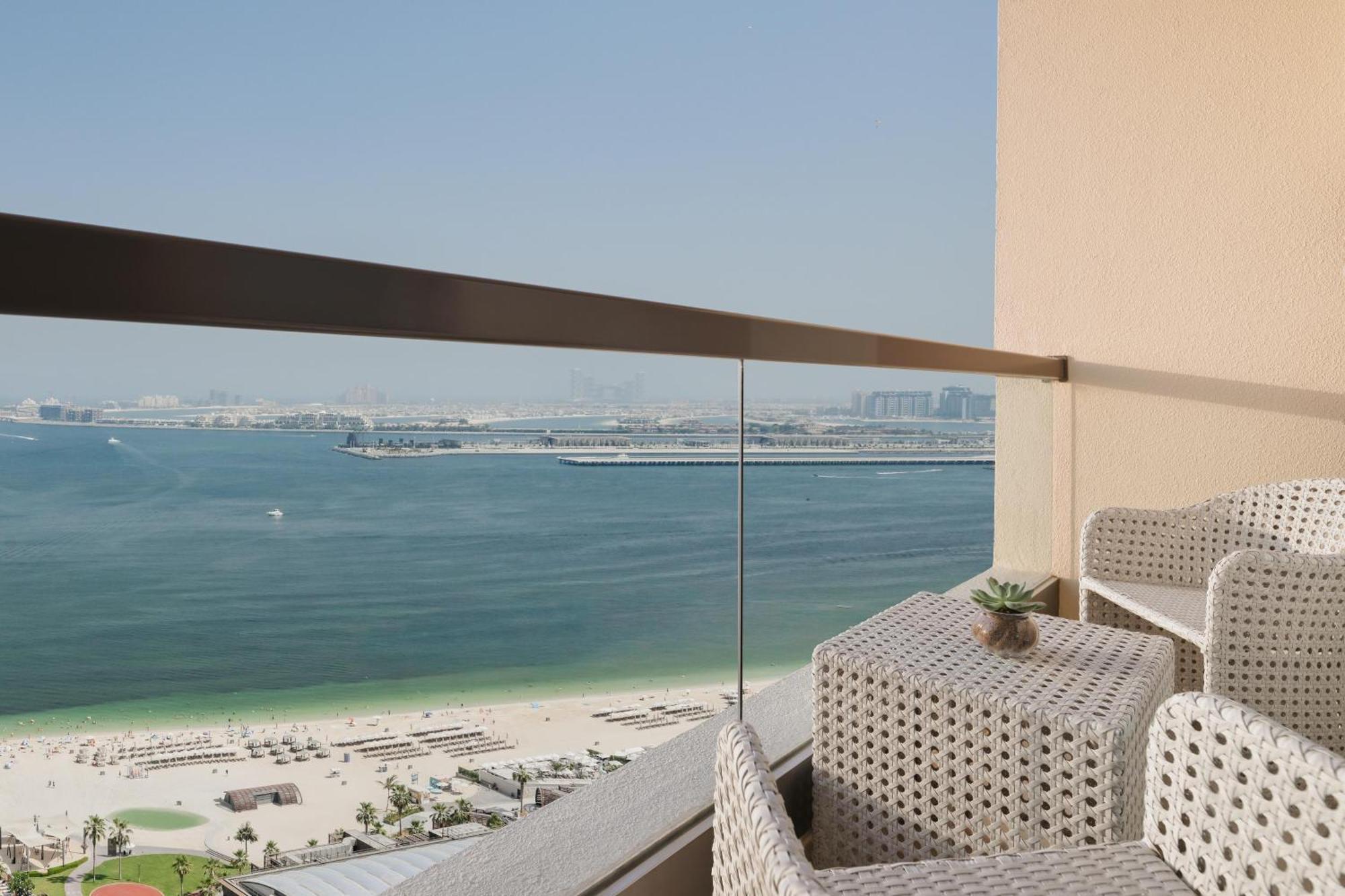 Chambre Supérieure avec Balcon - Vue sur Mer