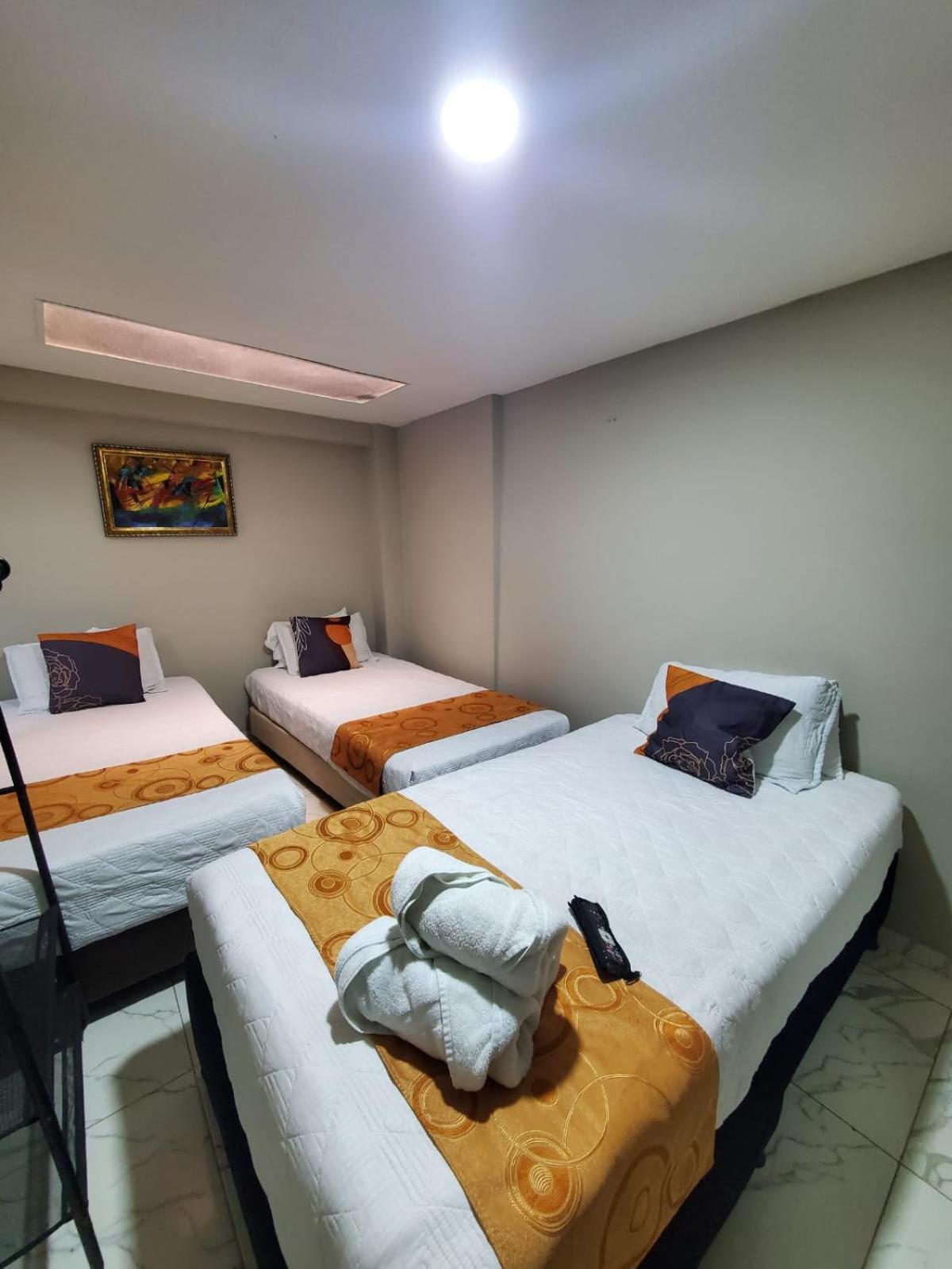 Triple Room