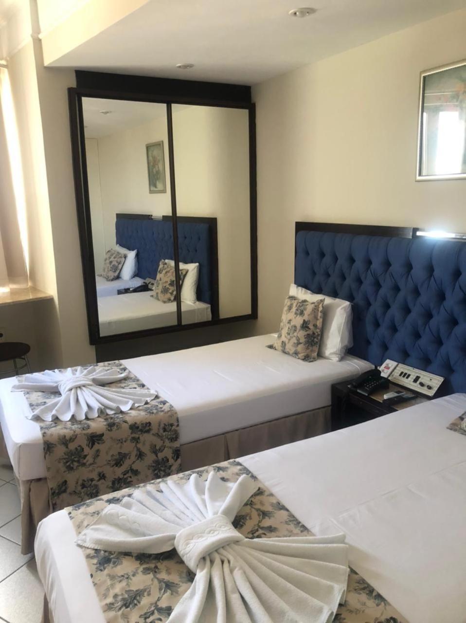 Quarto Standard com 2 Camas de Solteiro