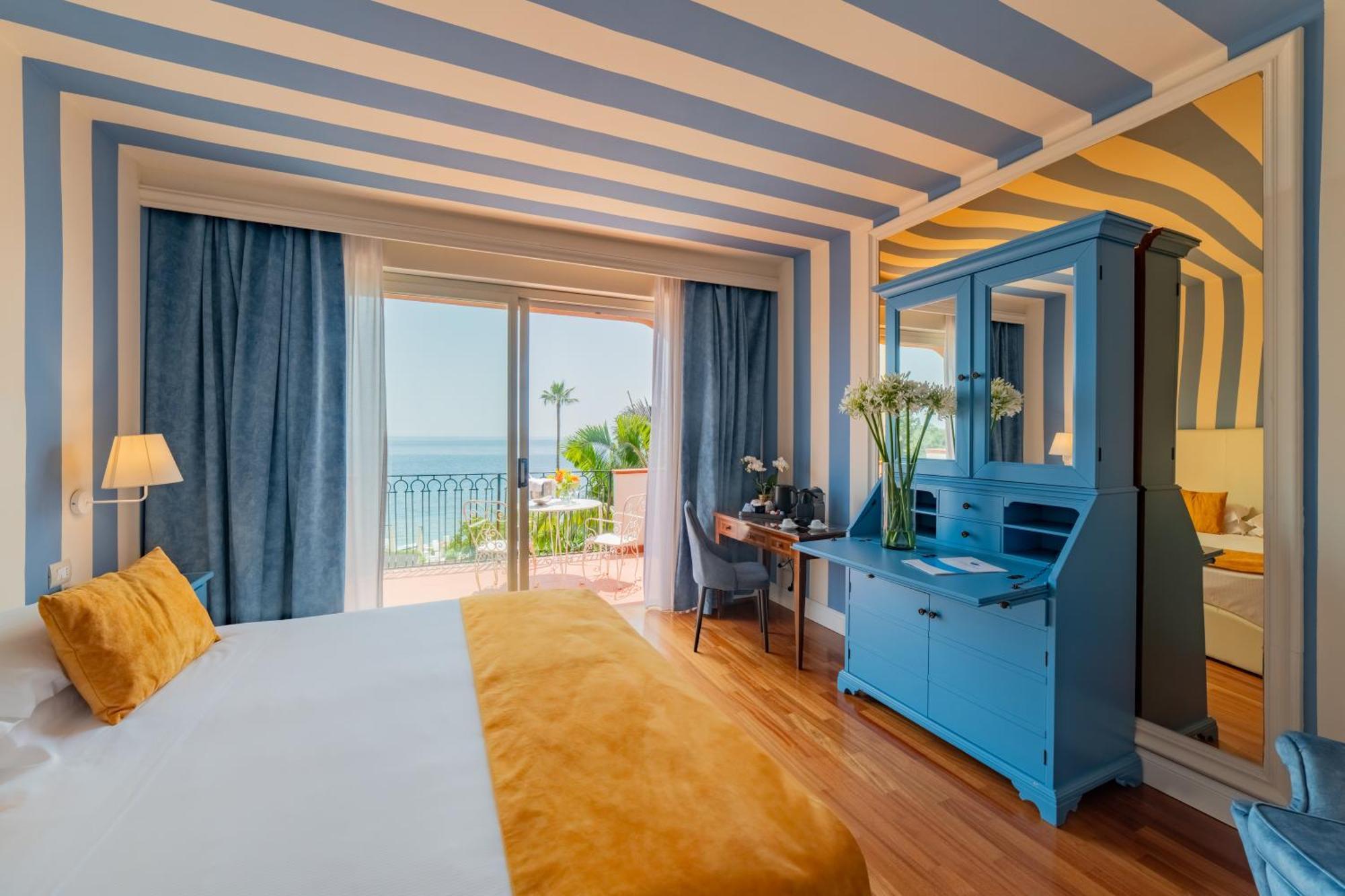 Premium Double Room Balcony Sea View Top Floor