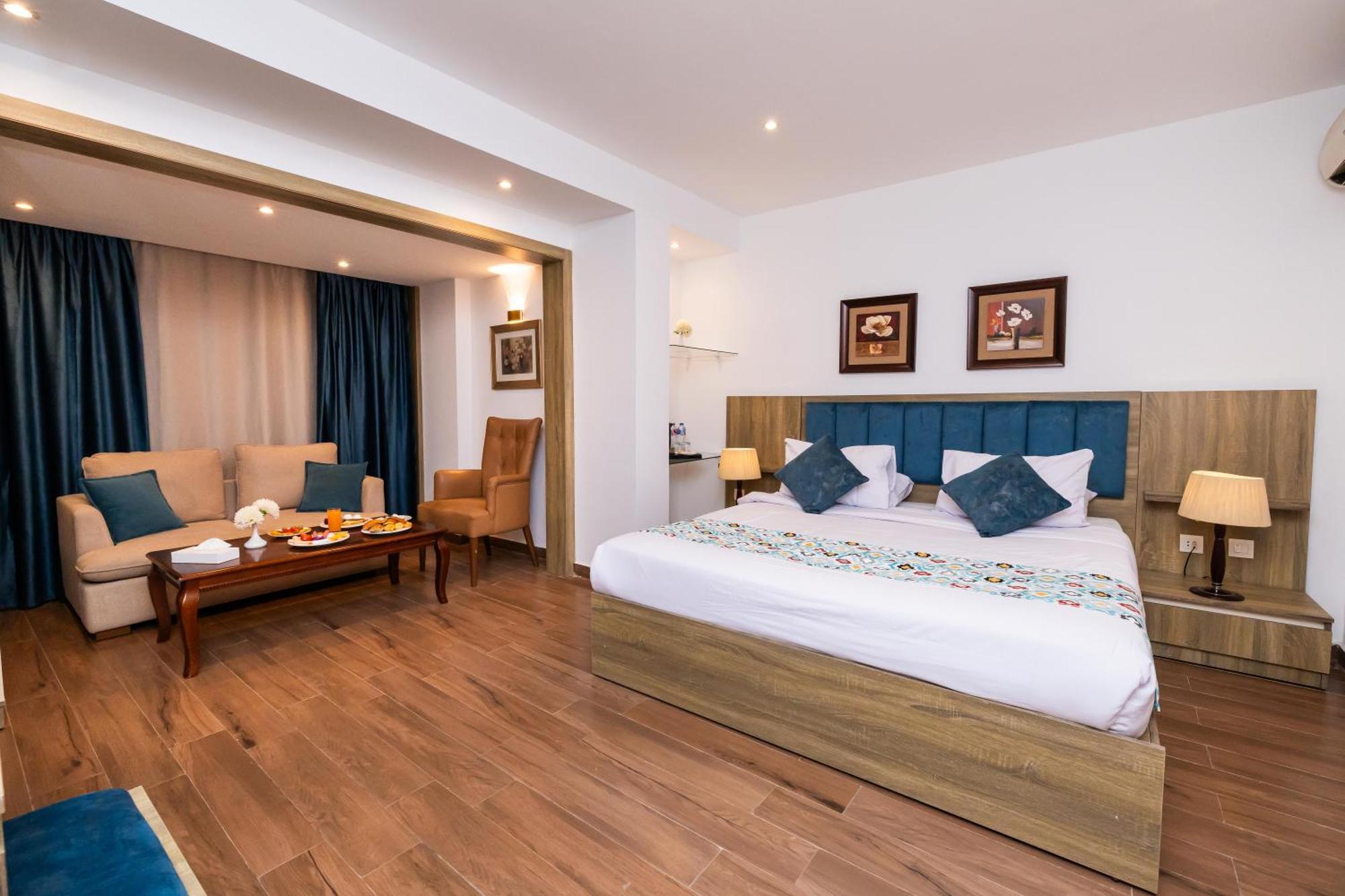 Junior Suite