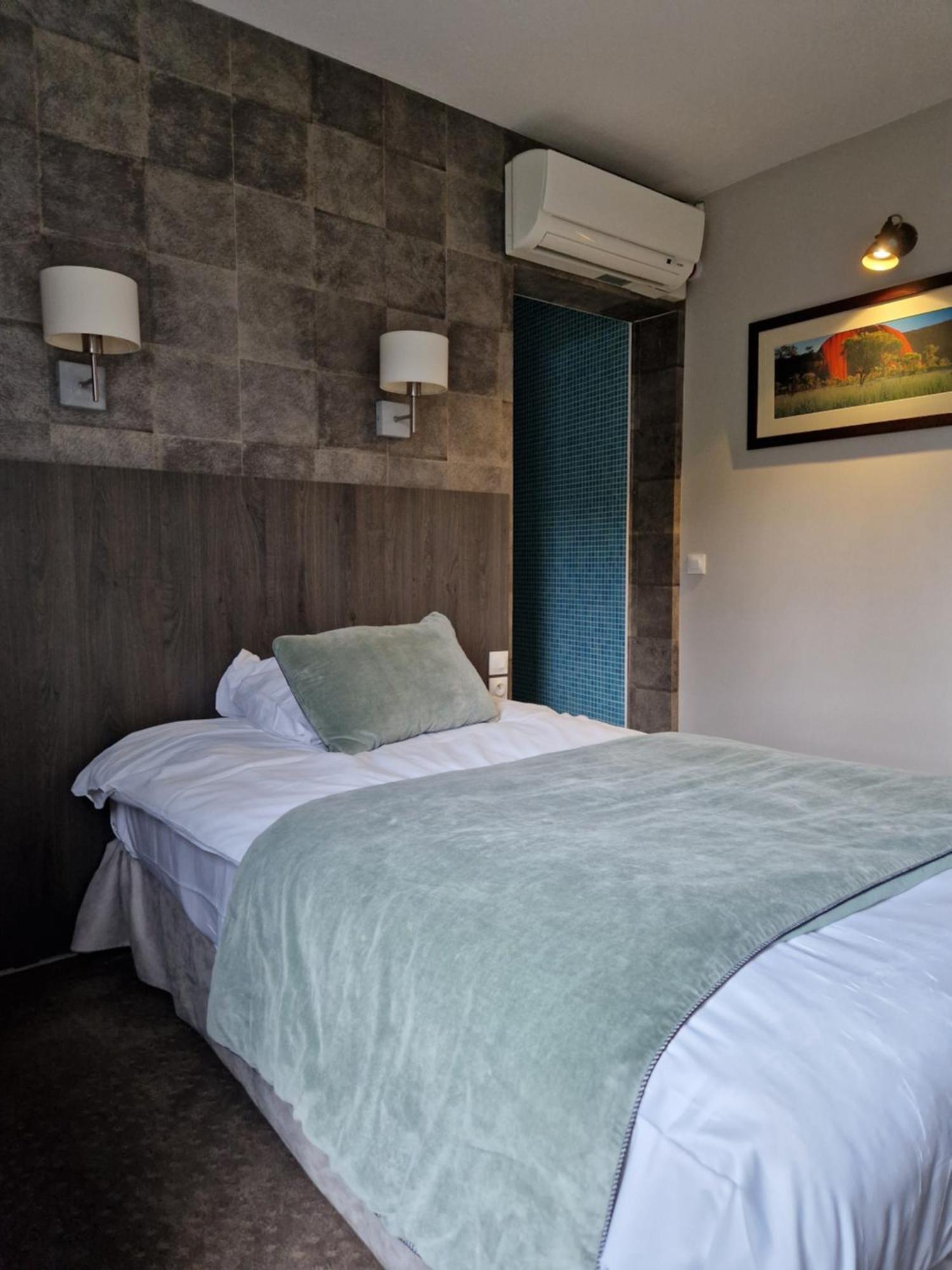 Chambre Simple - Accessible aux Personnes à Mobilité Réduite