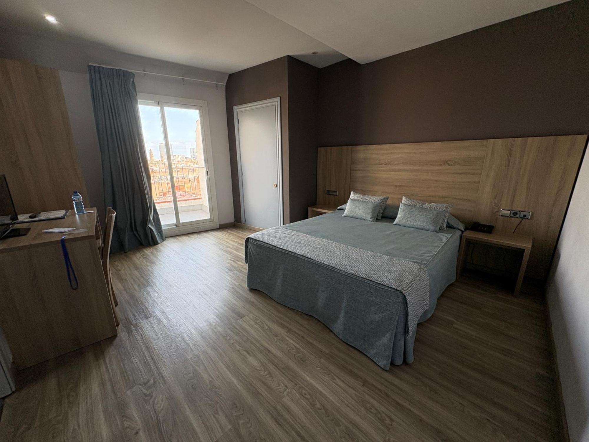 Double or Twin Room Terrace