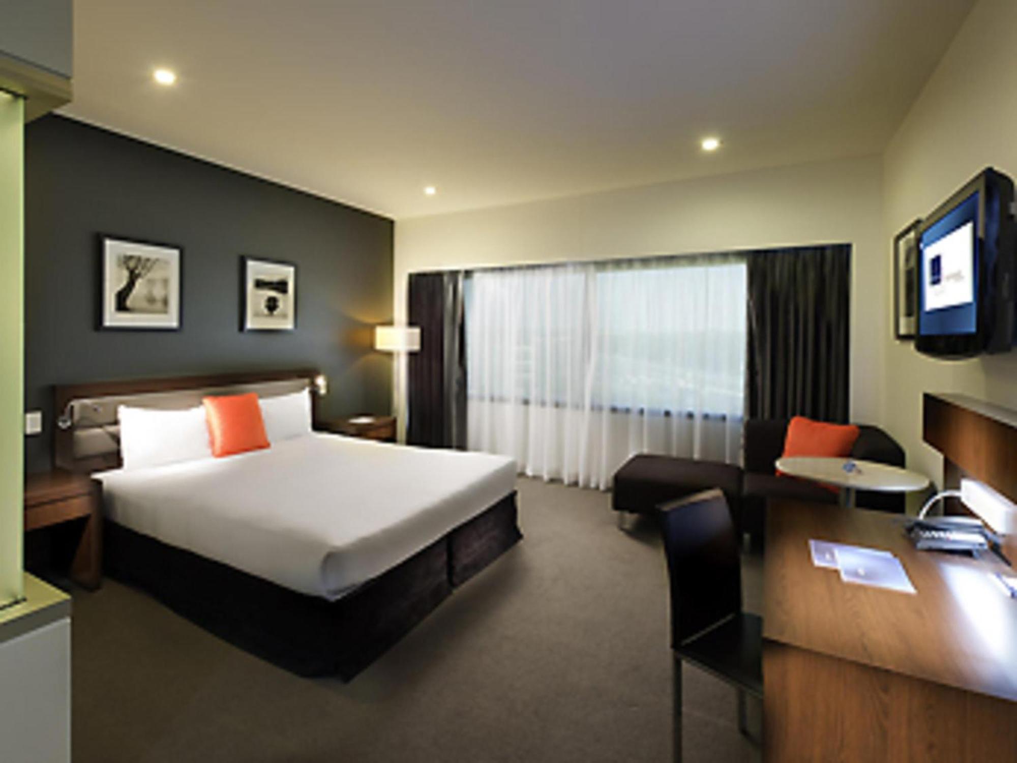 Premier King Room