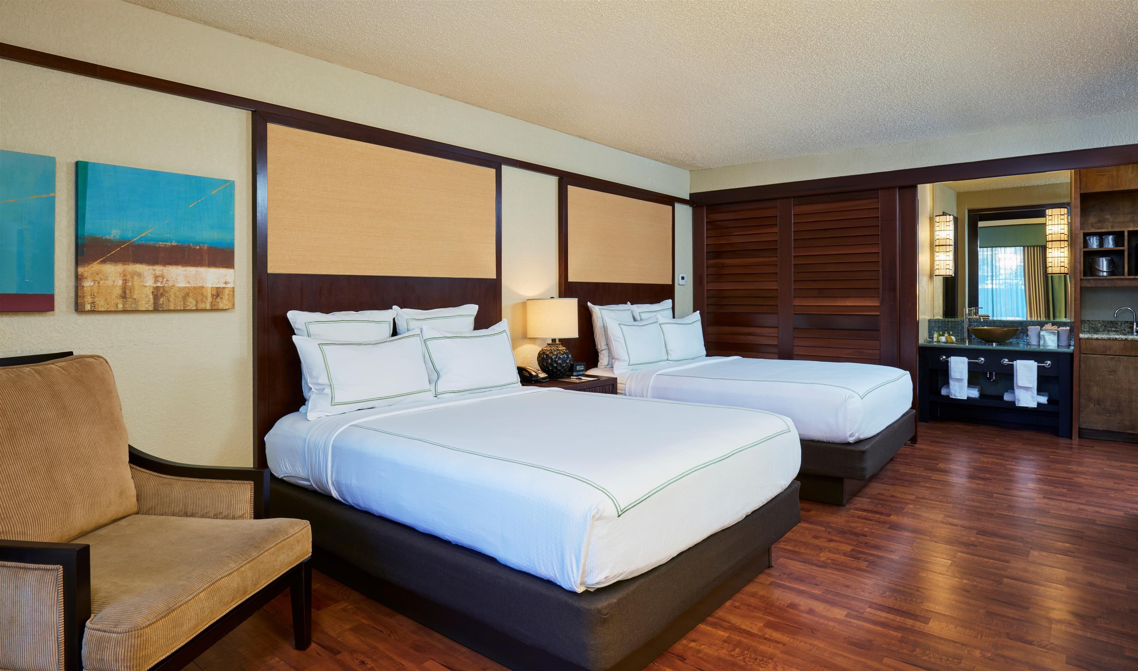 Queen Two Queen Beds Resort View