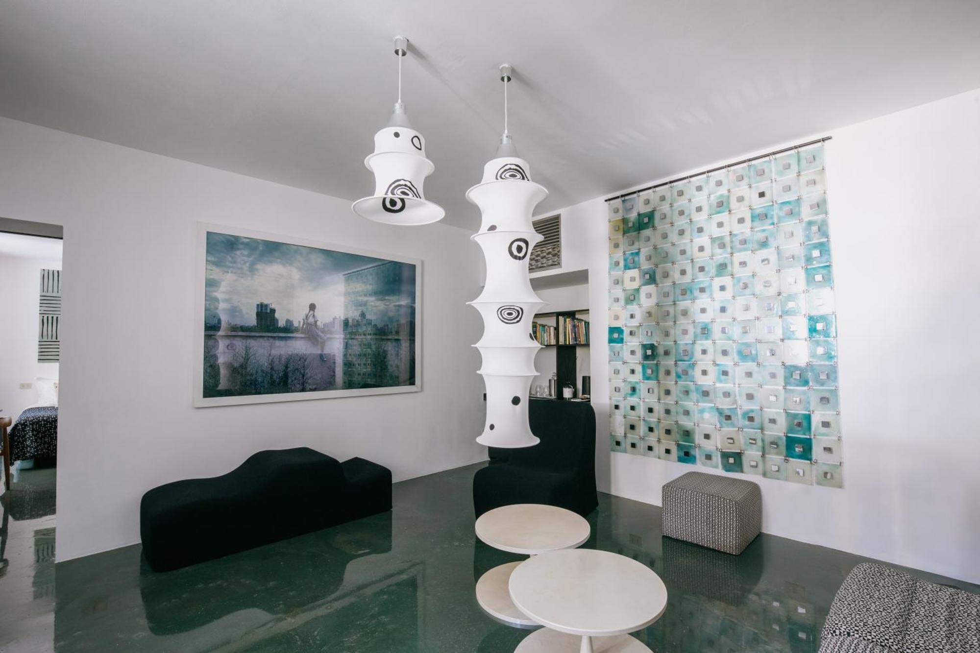 Suite with Garden View,1706867727:JPEG