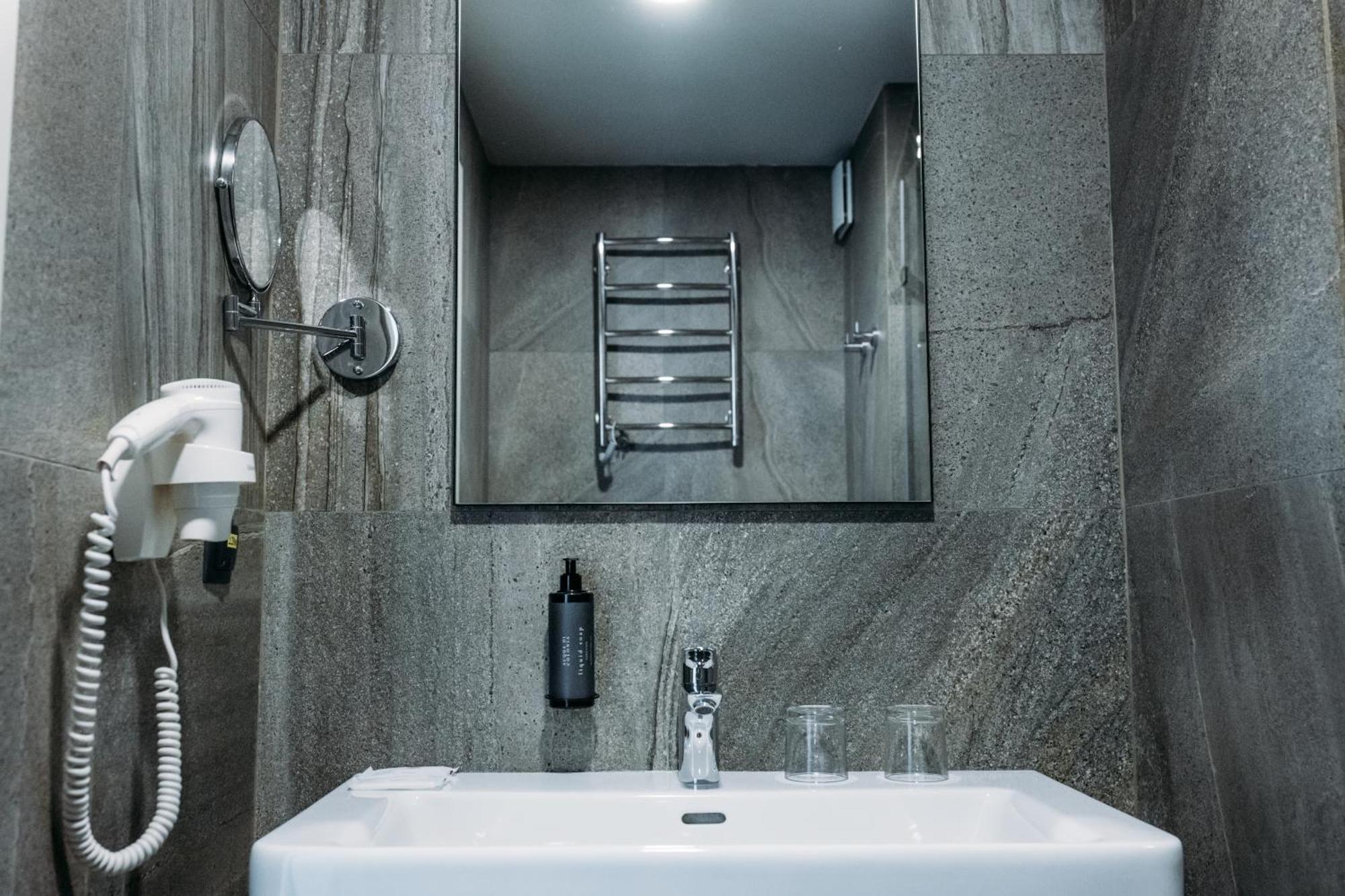 Superior Double or Twin Room Lake View