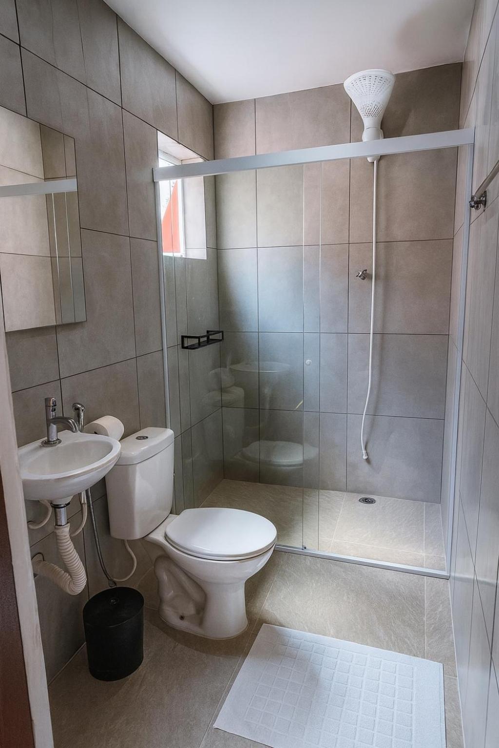 Single Room Private Bathroom