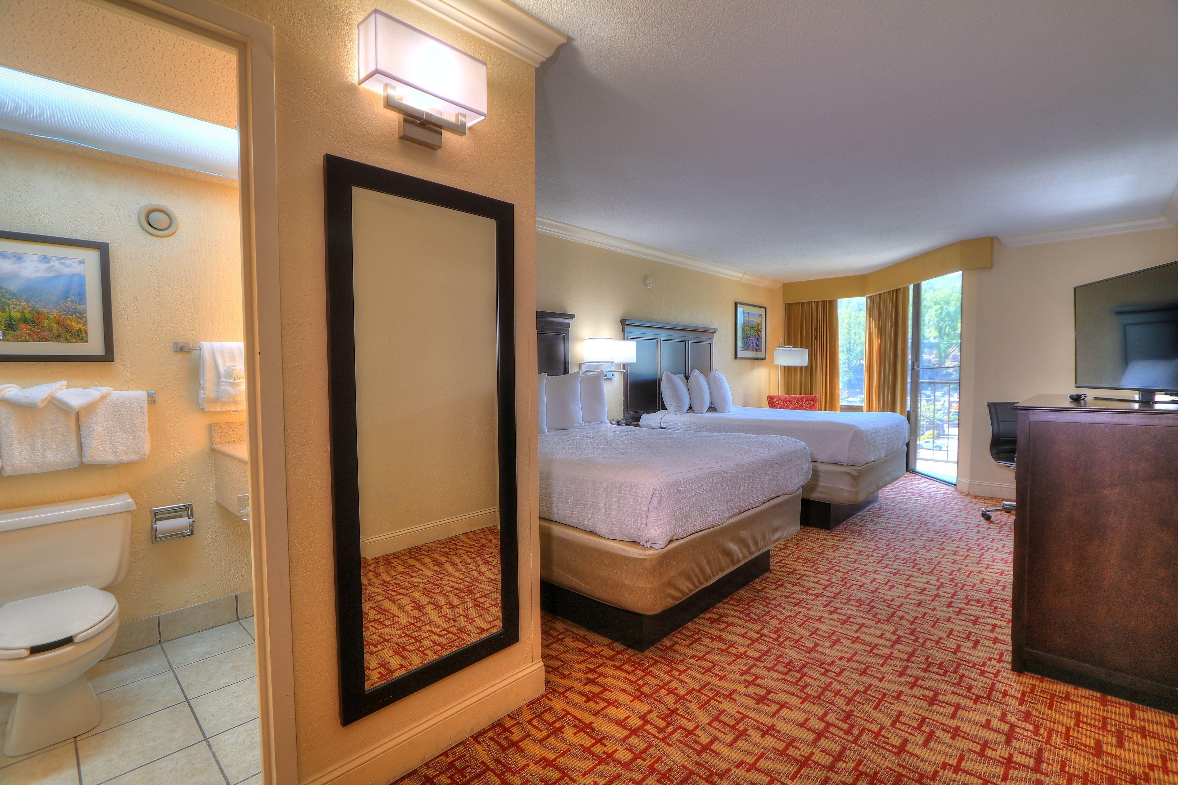 Standard Queen Room Two Queen Beds