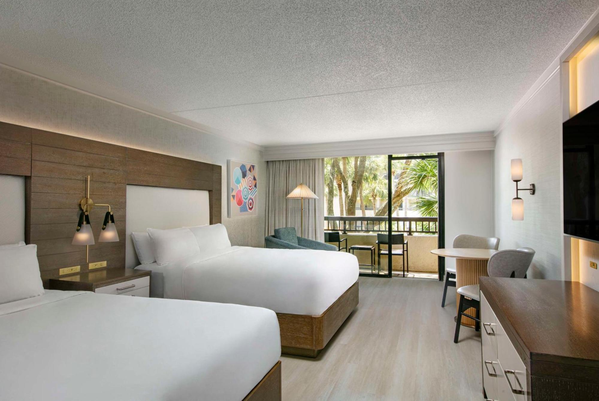 Horizon Room – Two Queens