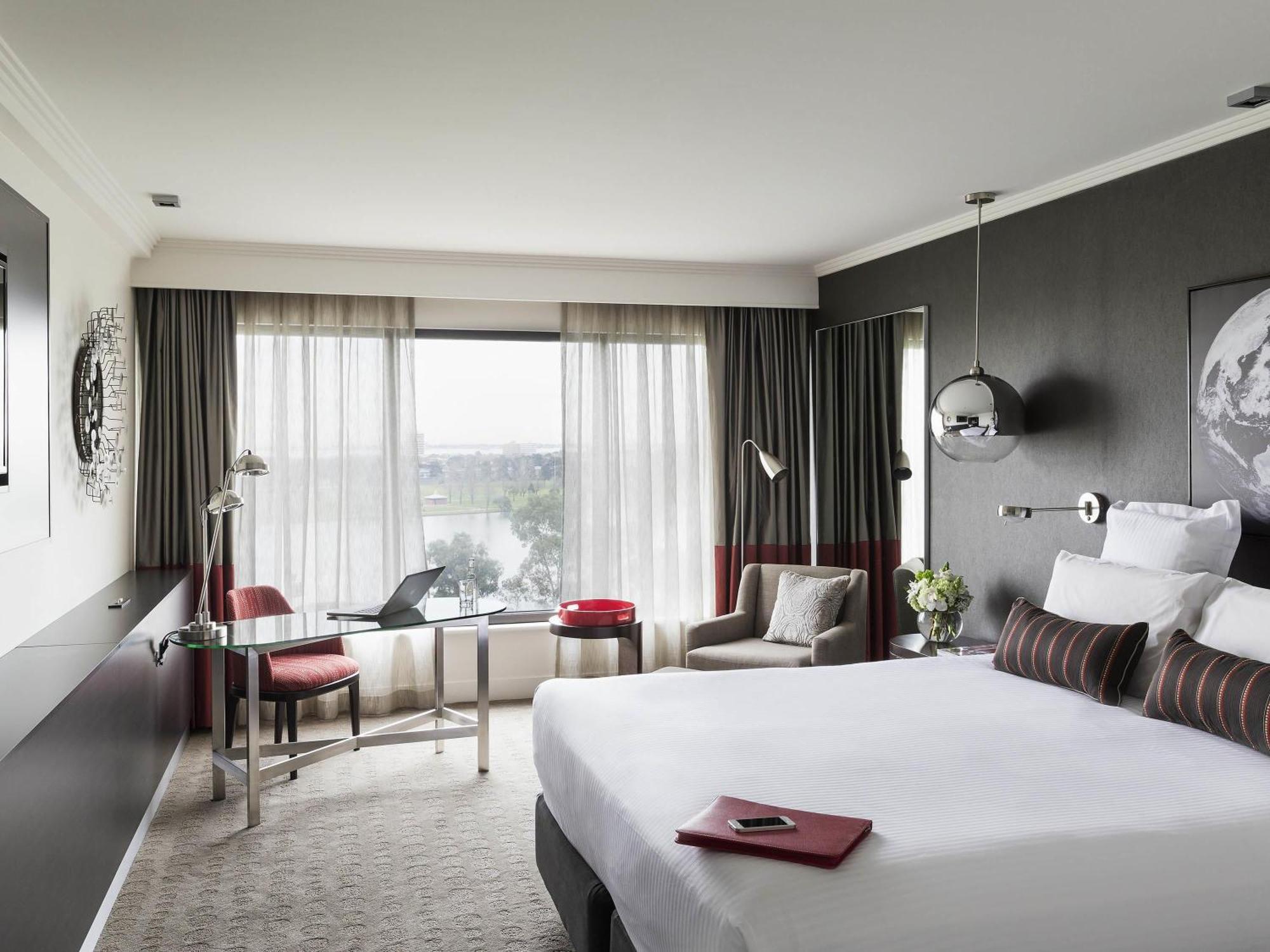 Superior Room Lake View