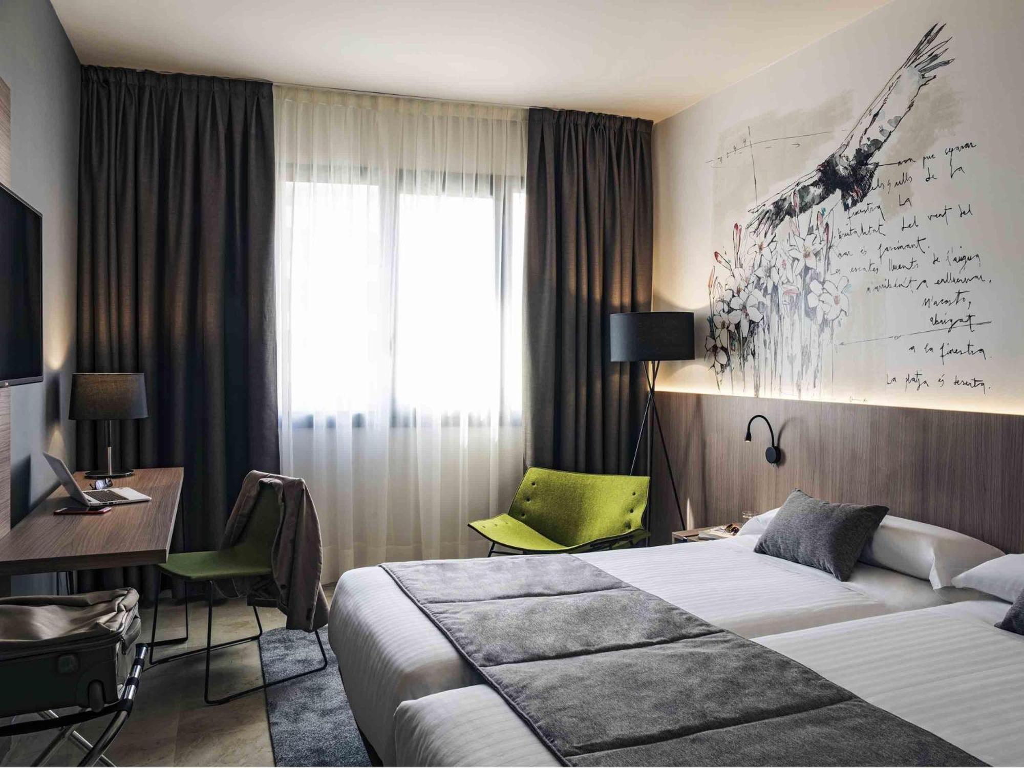 Standard Twin Room