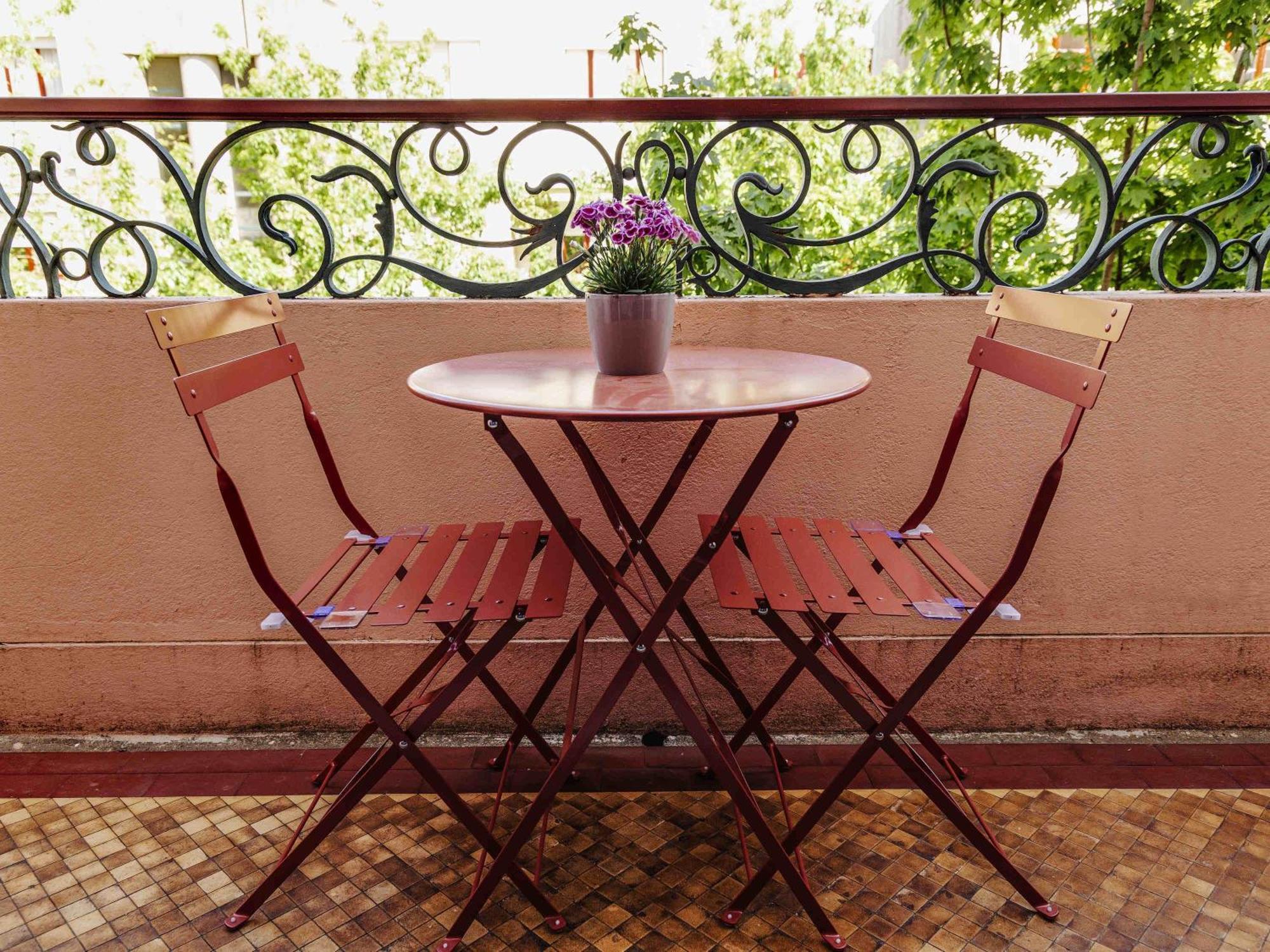 Superior Queen Room Balcony