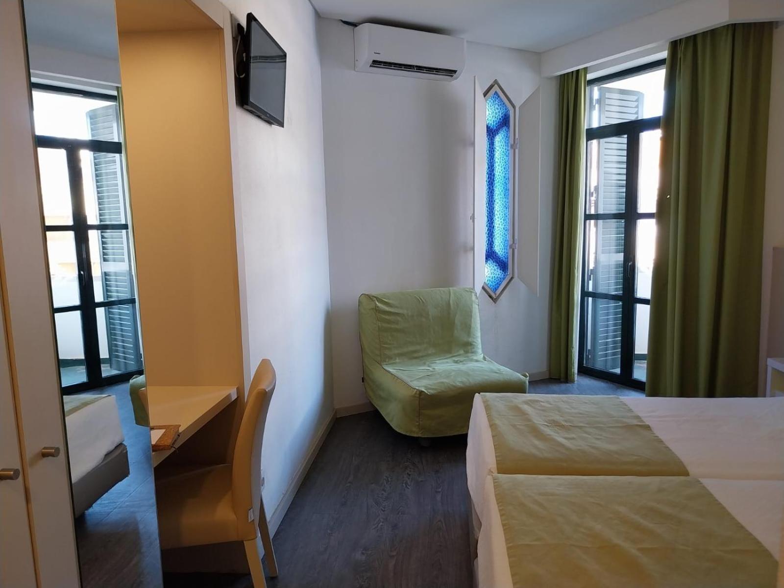 Standard Single Room