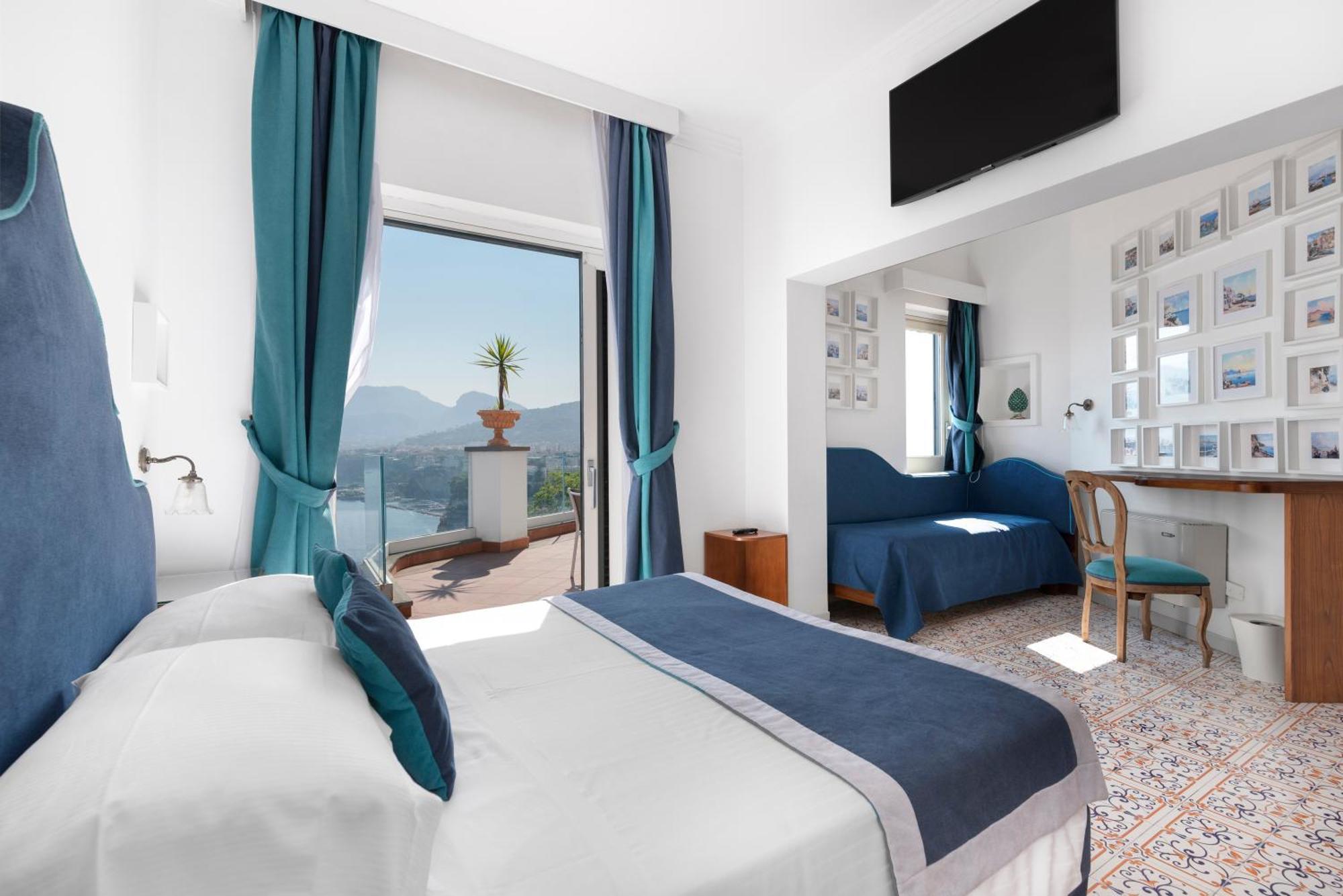 Deluxe Double Room Sea View