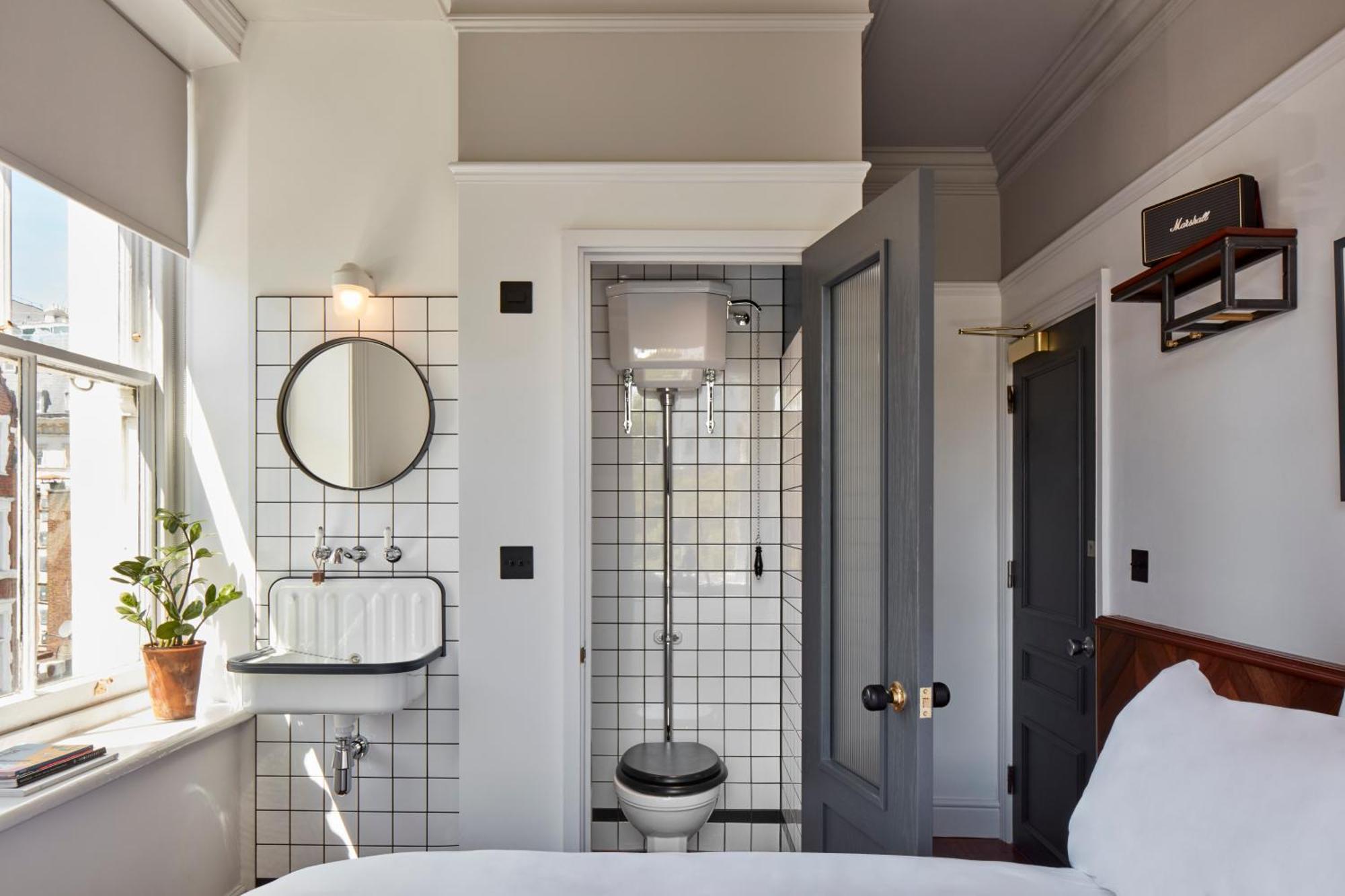 Snug Double Room