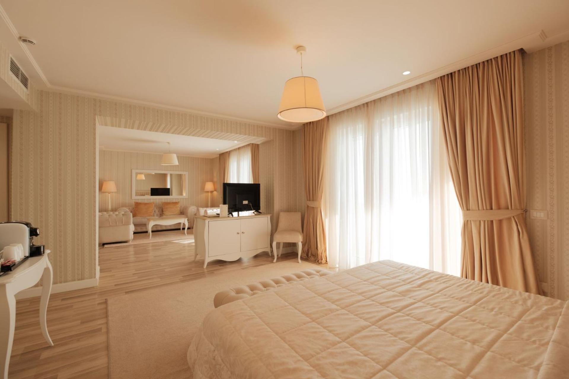 Suite mit Balkon und Meerblick