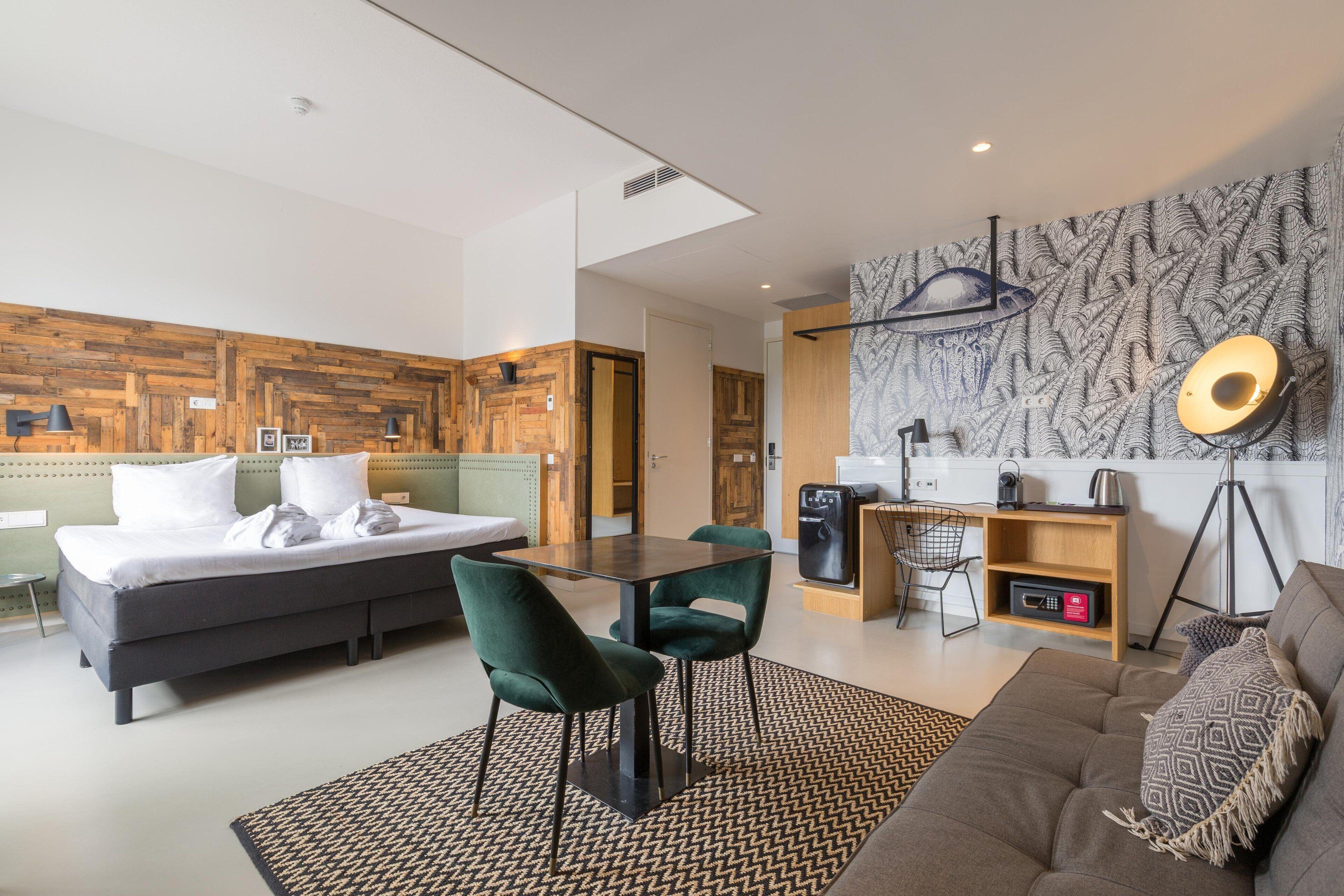 Suite 1 King Bed