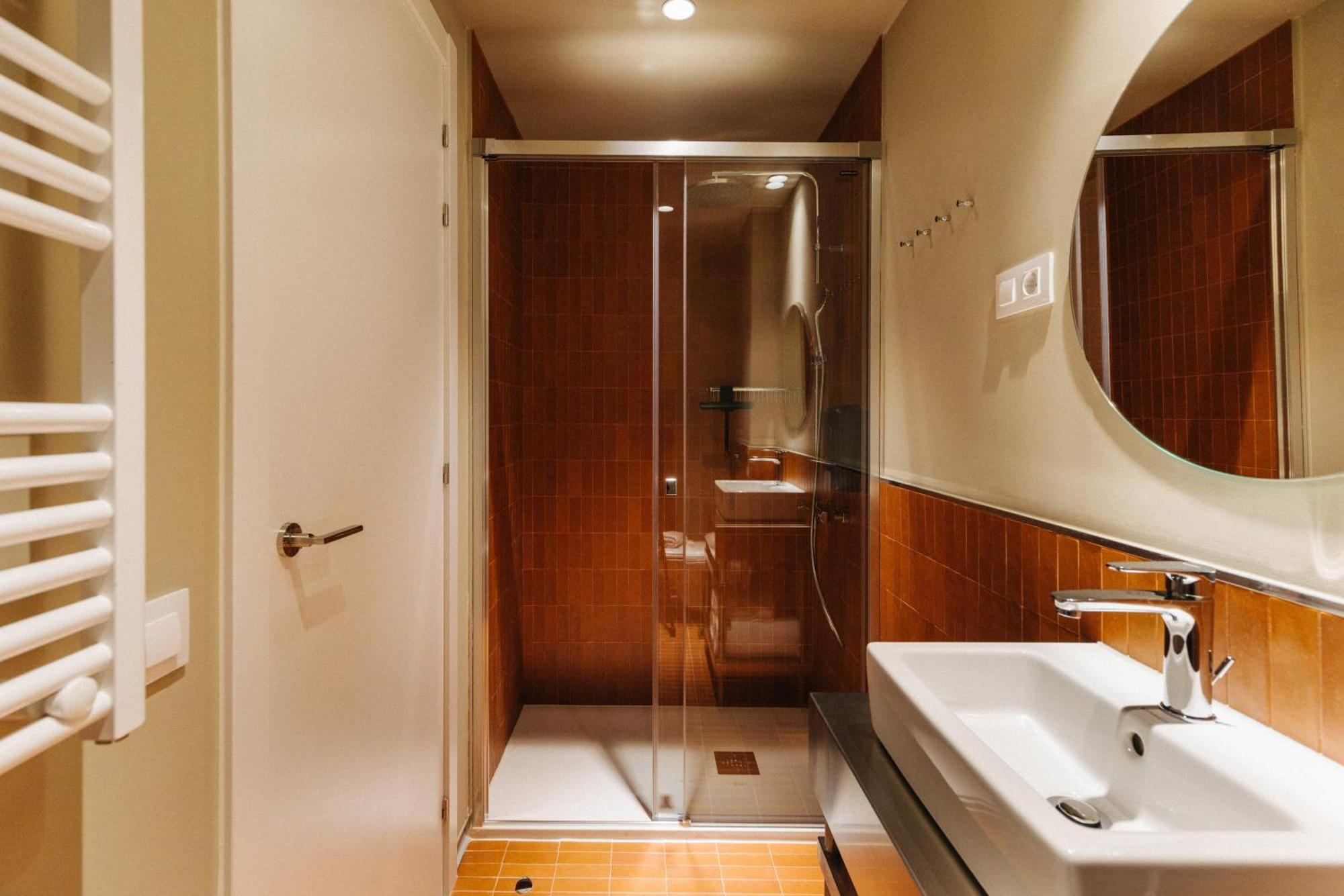Double Room Private Bathroom