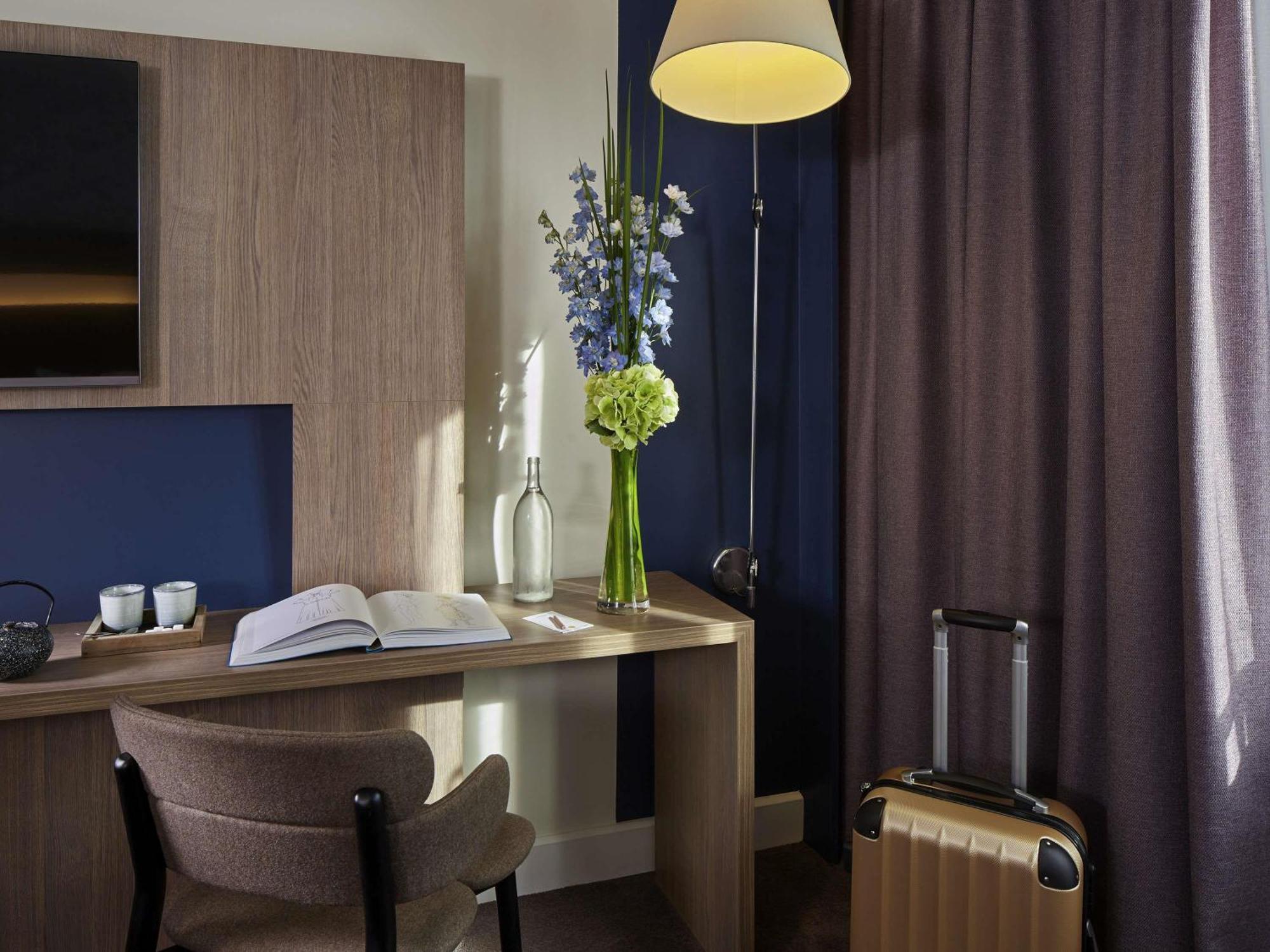 Quarto Triplo Executivo com Sofá-cama