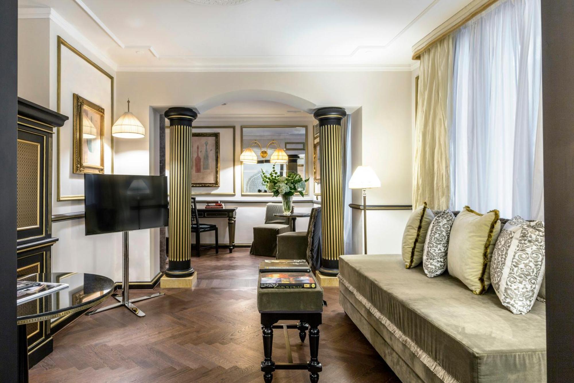 Splendid Heritage Suite