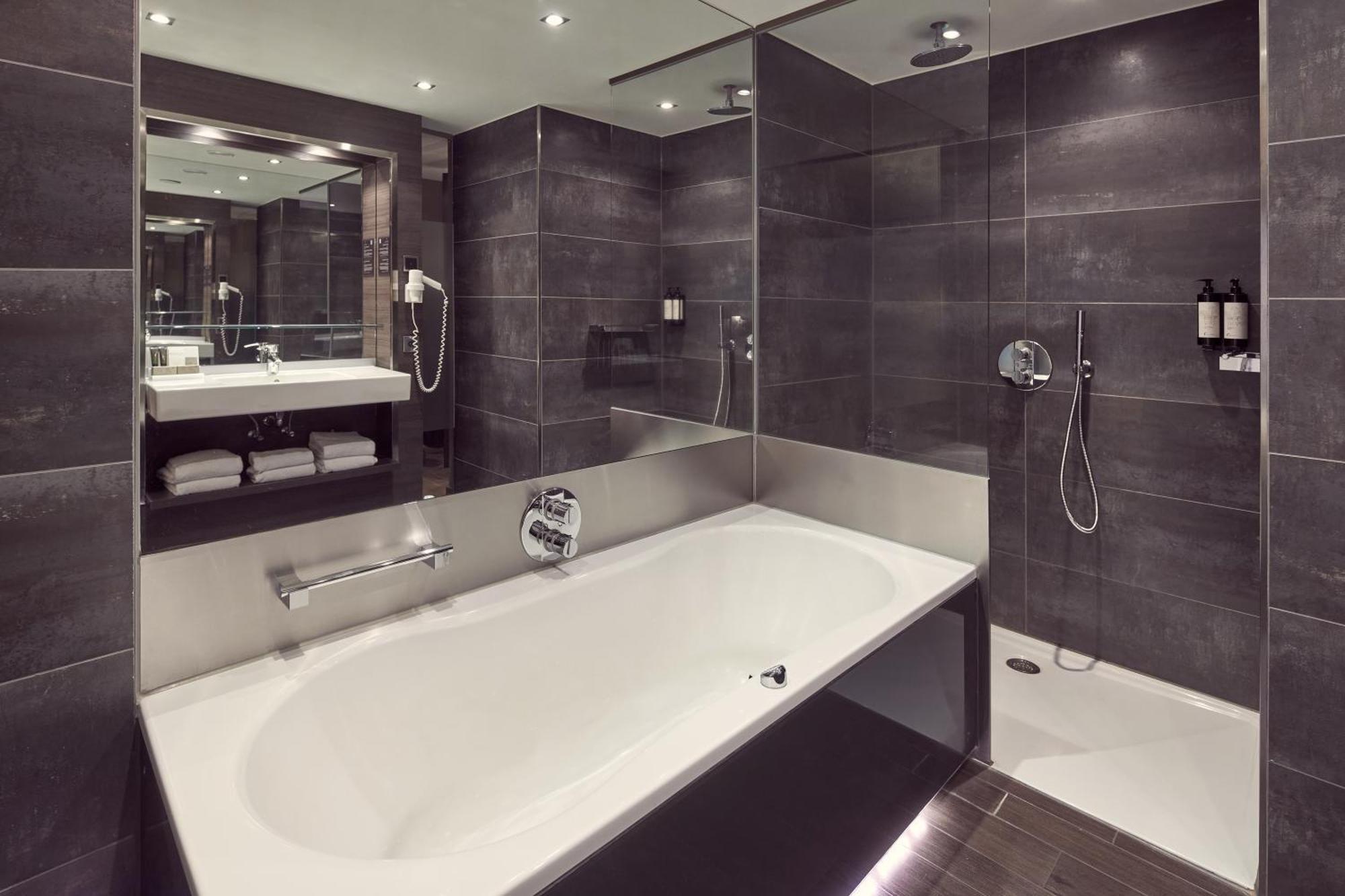 Superior Double Room Spa Bath