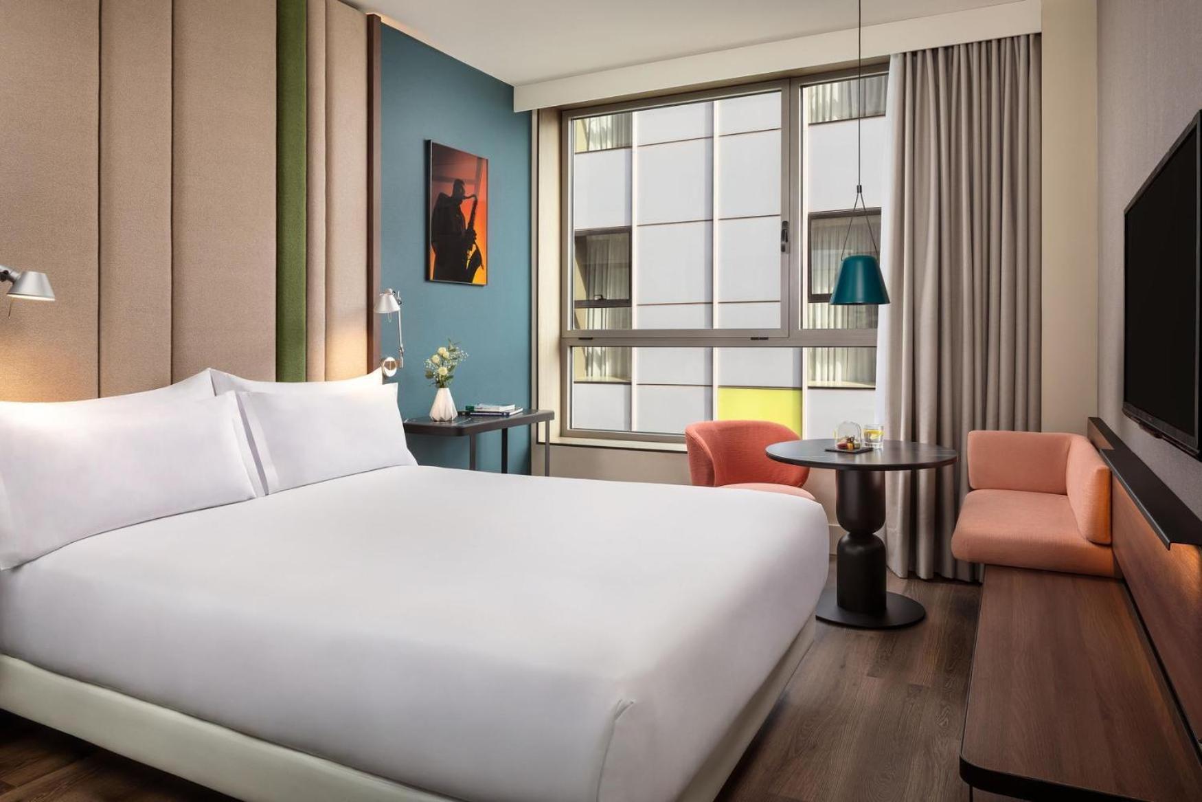 Quarto Superior com Cama de Casal ou 2 de Solteiro