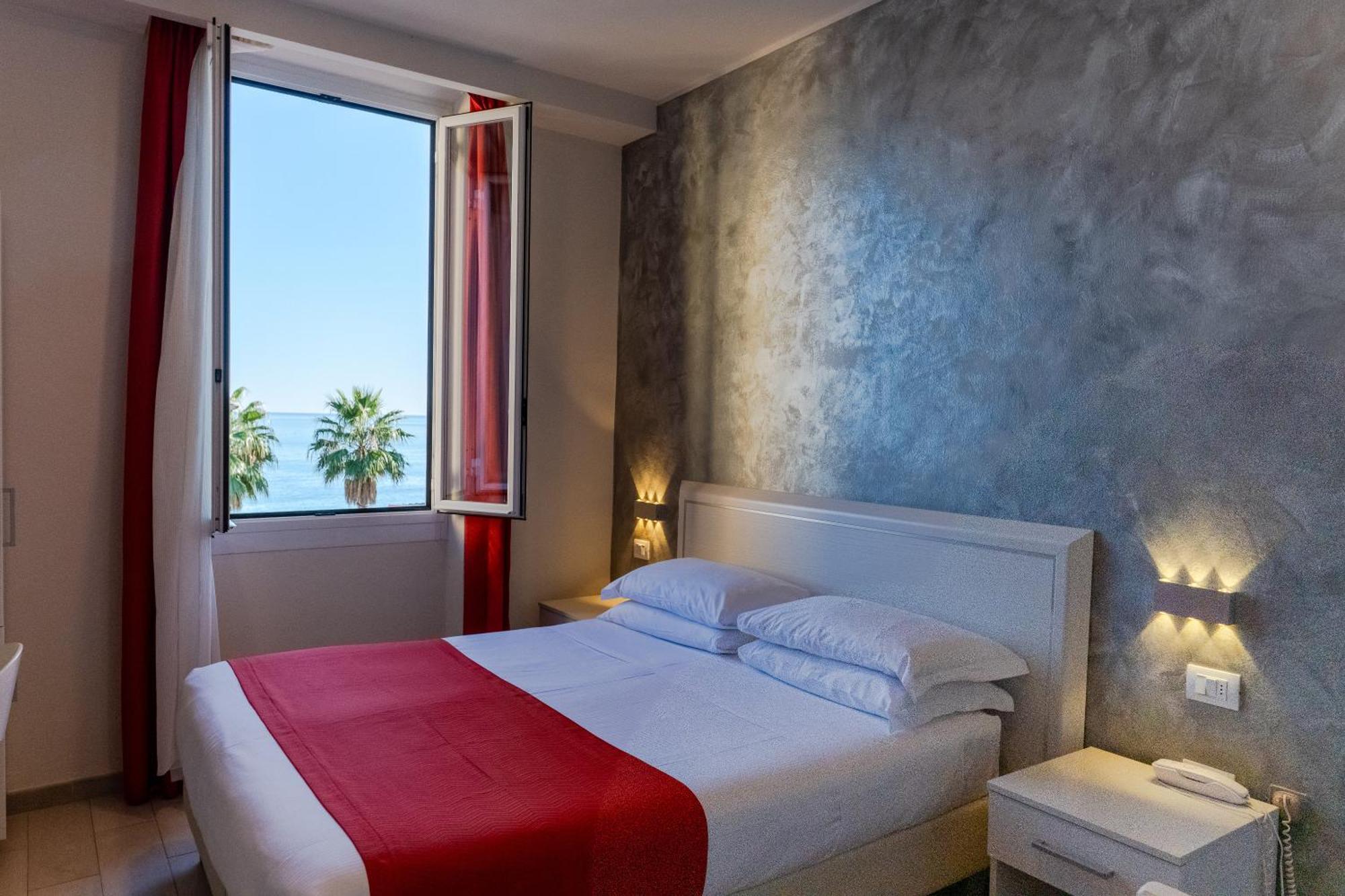 Double Room Sea View