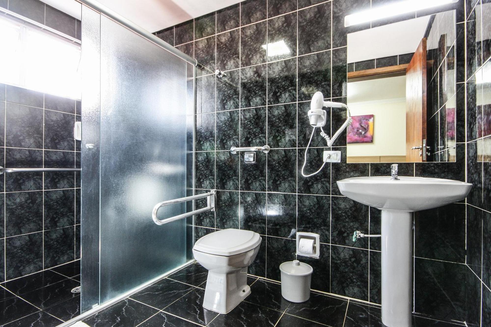 Queen Suite