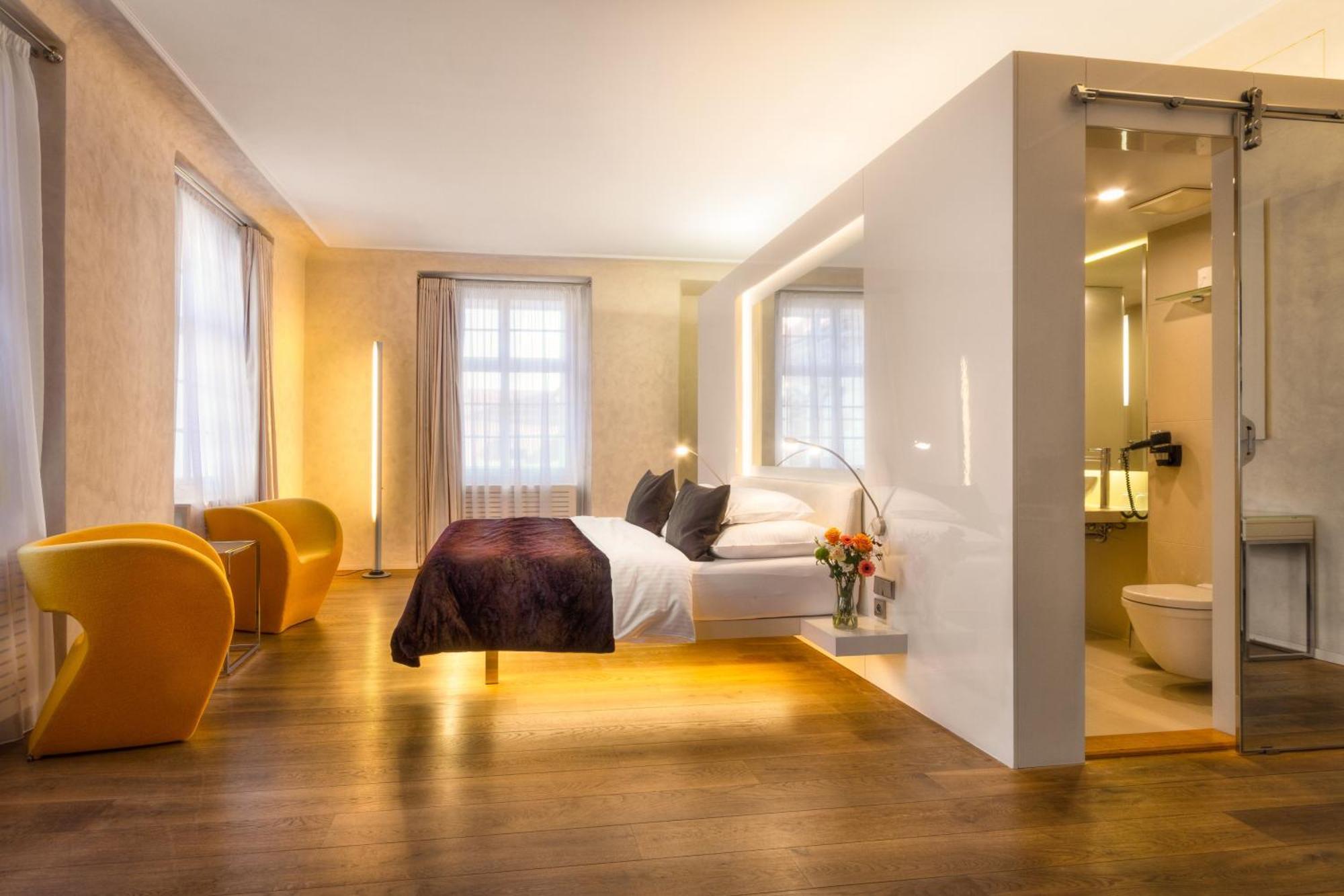 Executive Suite Castle View