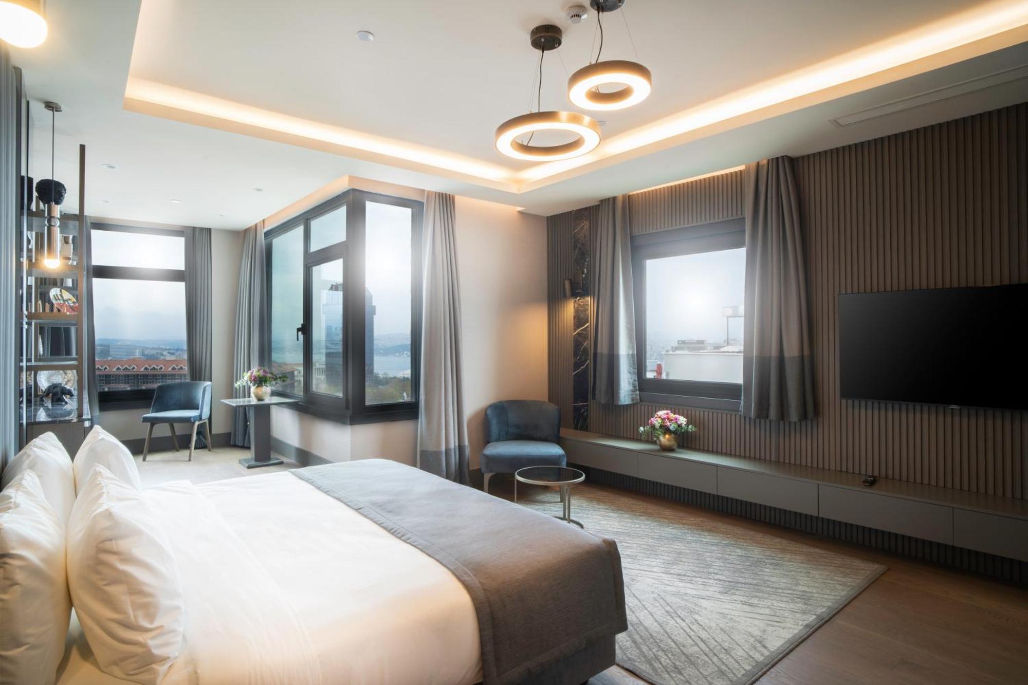 King Suite Sea View