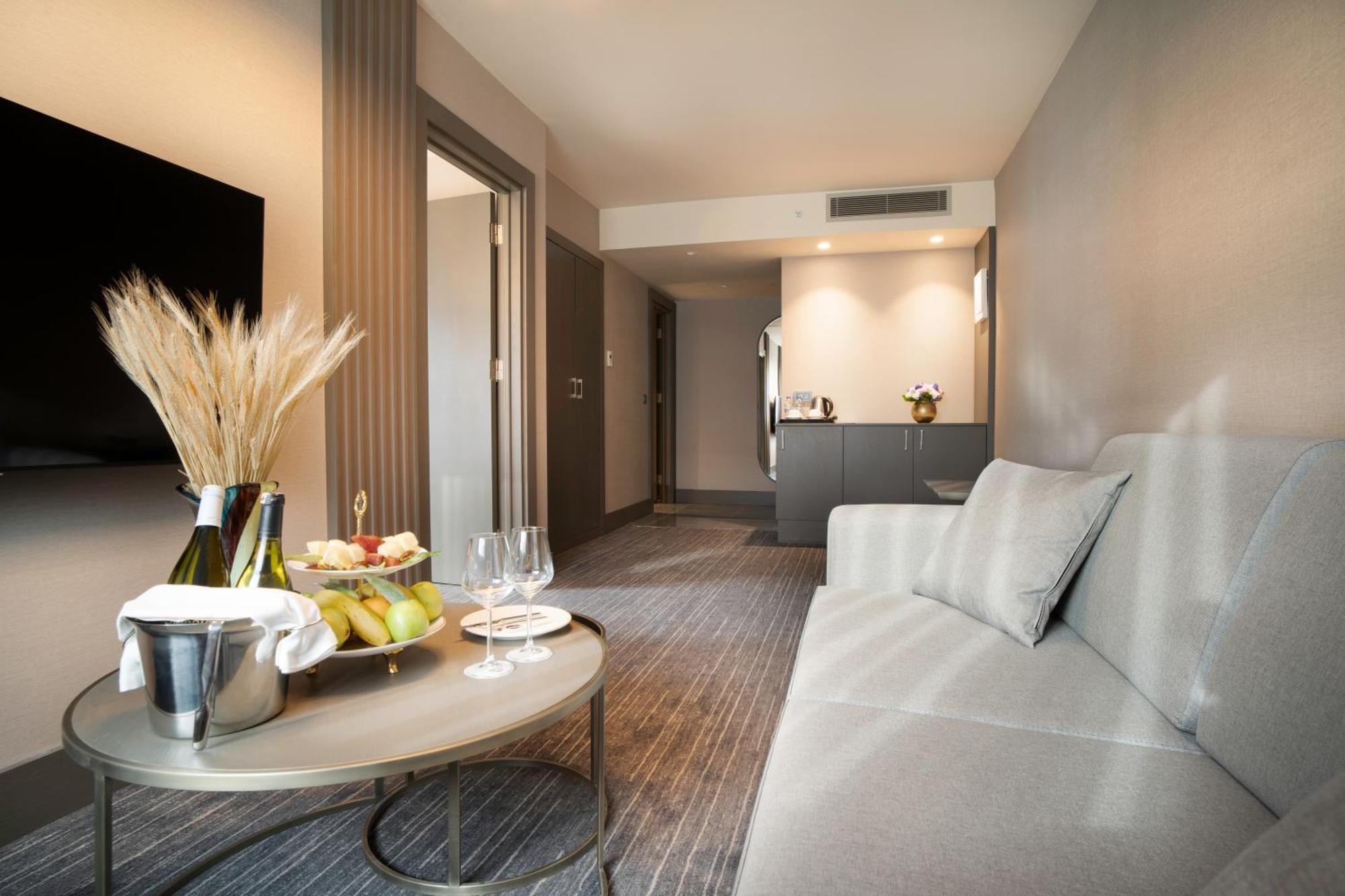 Suite