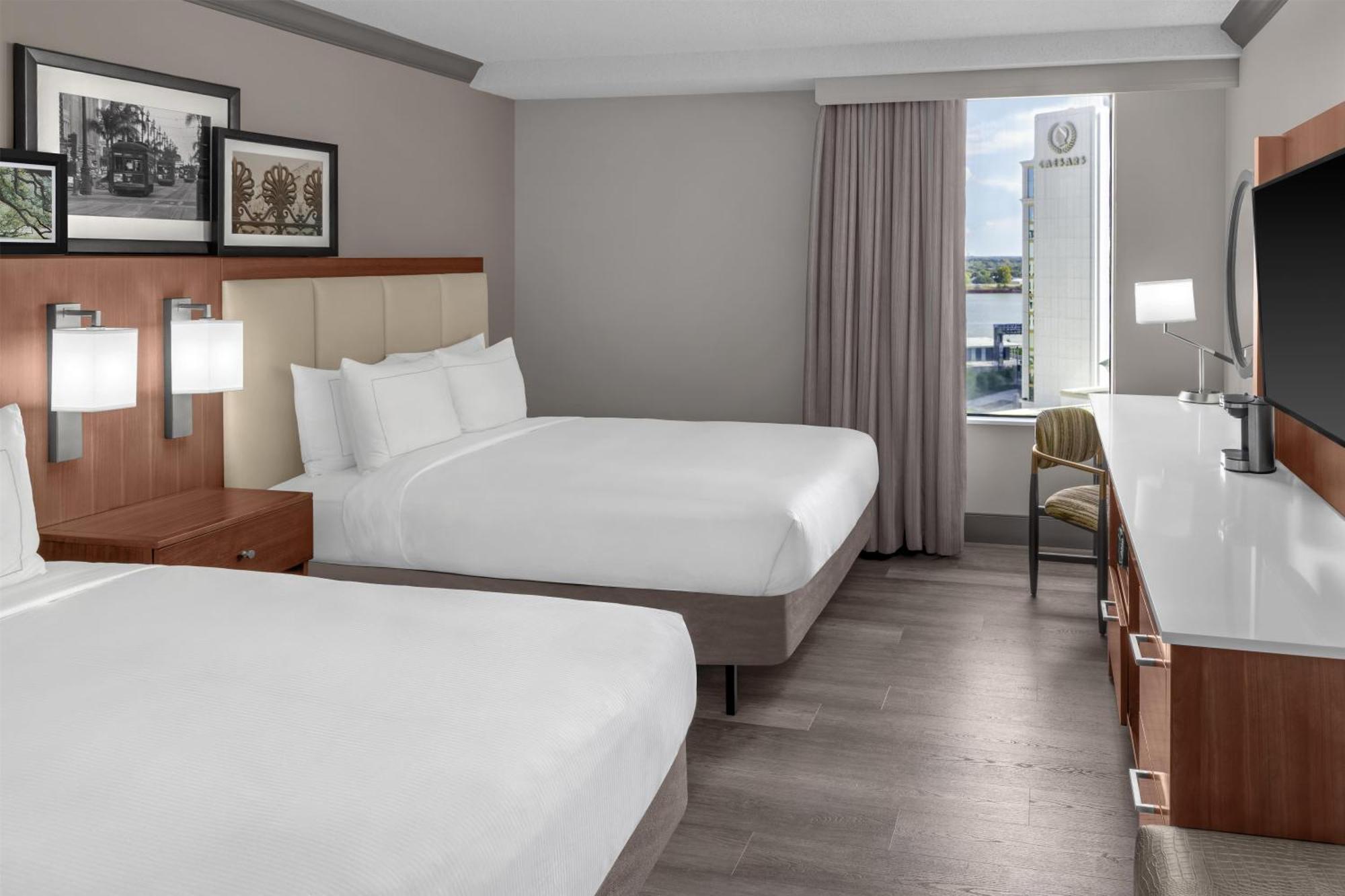 Deluxe Queen Room Two Queen Beds River View Mobility Access