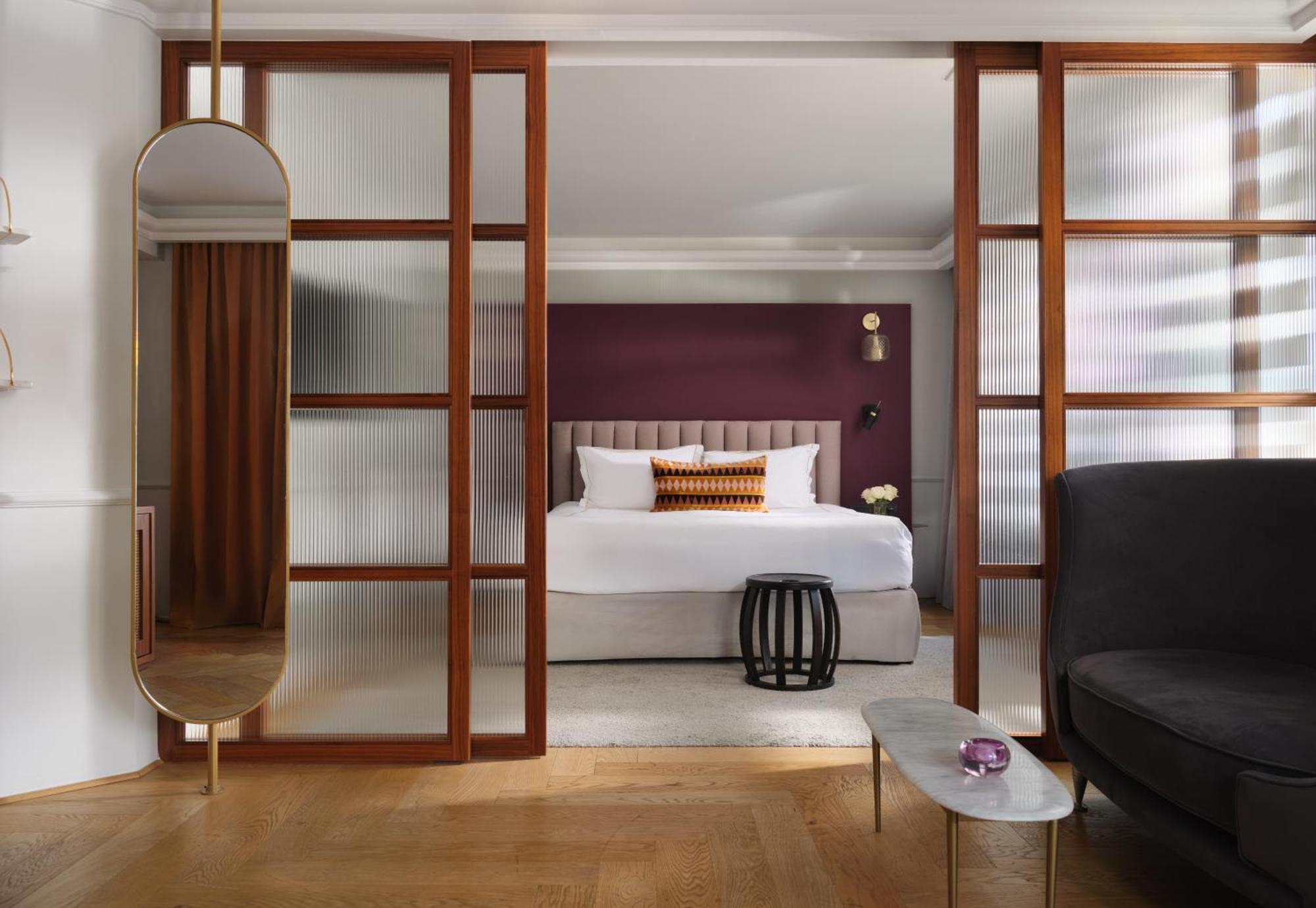 Penthouse Suite,1742652159:JPEG