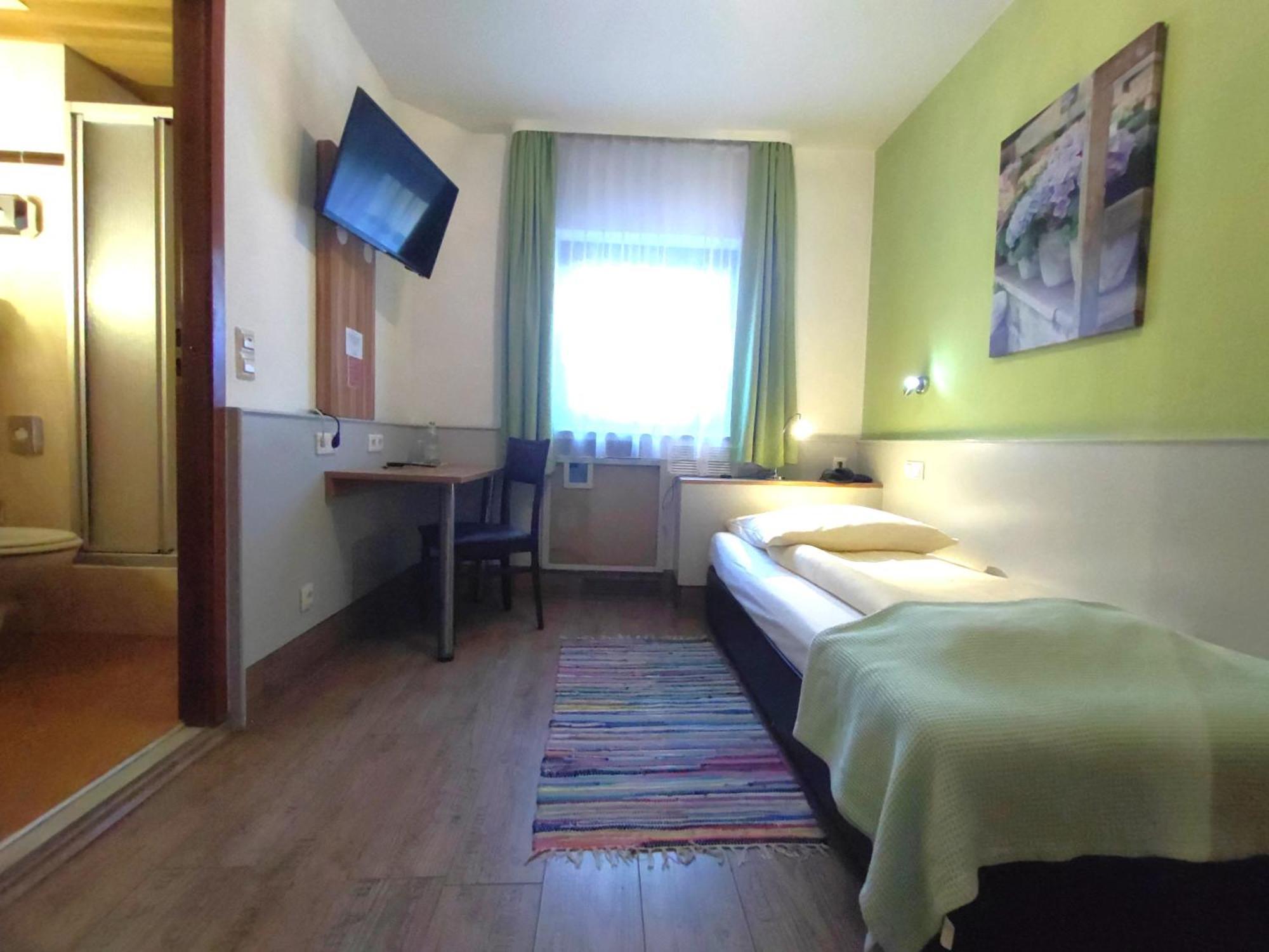 Single Room
