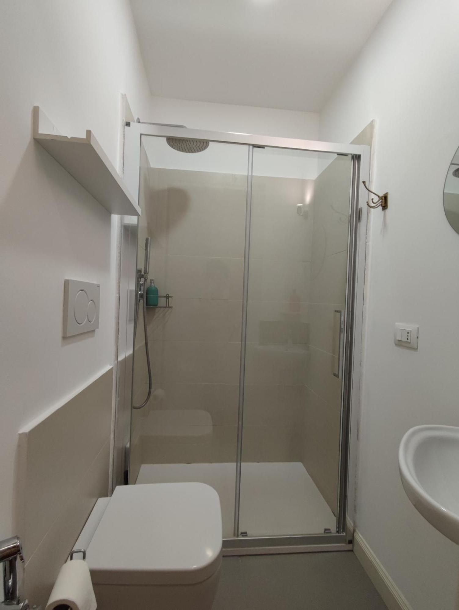 Double Room Private Bathroom