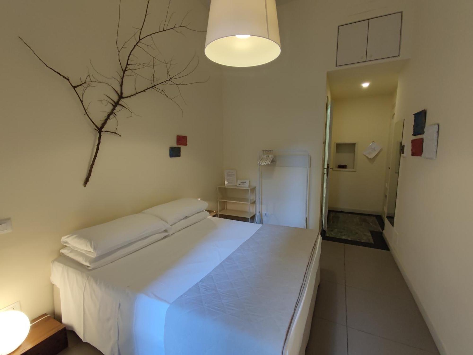 Double Room Private Bathroom