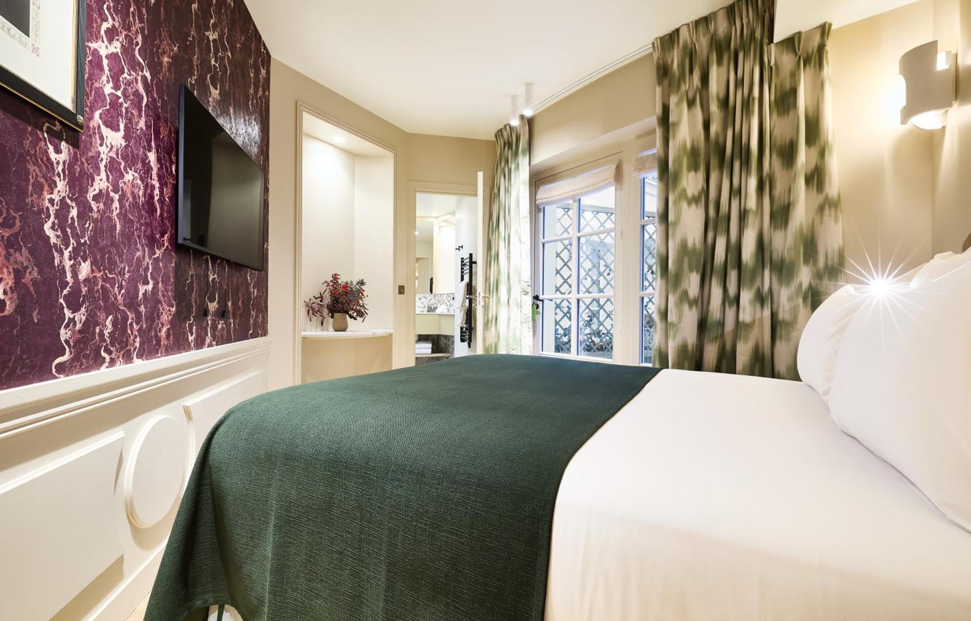Superior Room Terrace