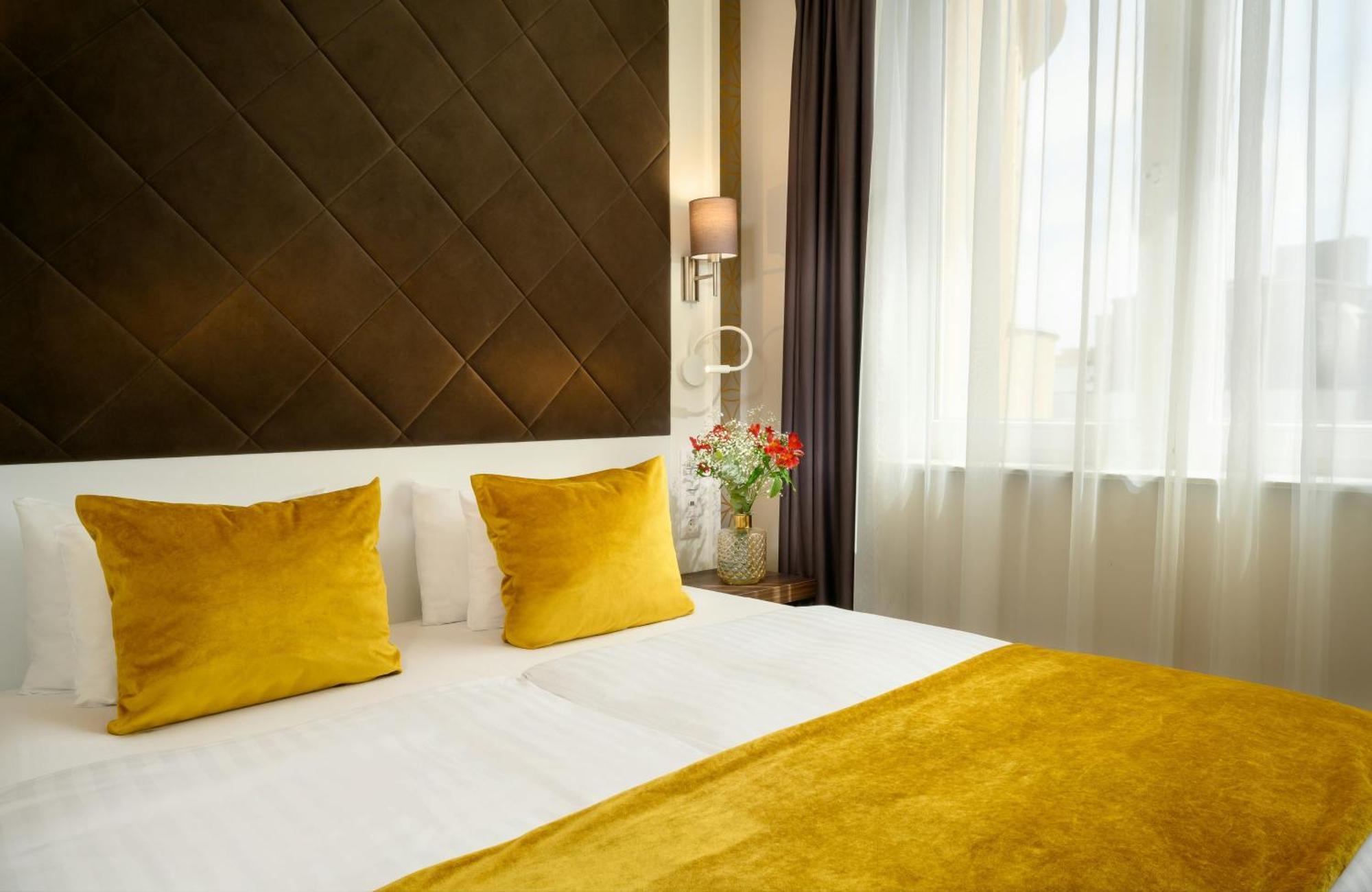 One-Bedroom Suite,1746815433:JPEG