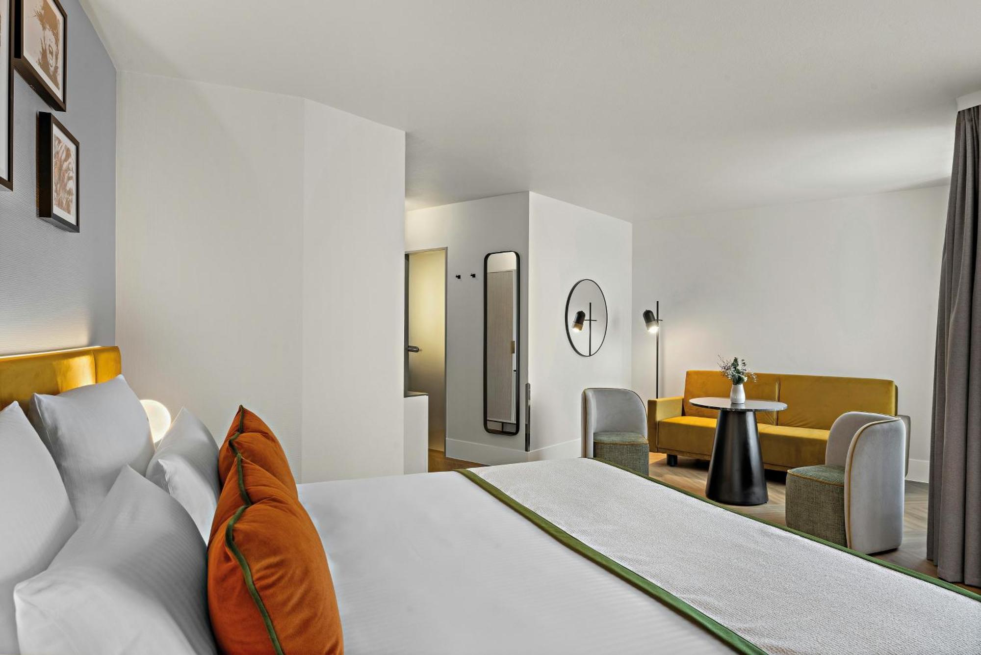 Superior Triple Room