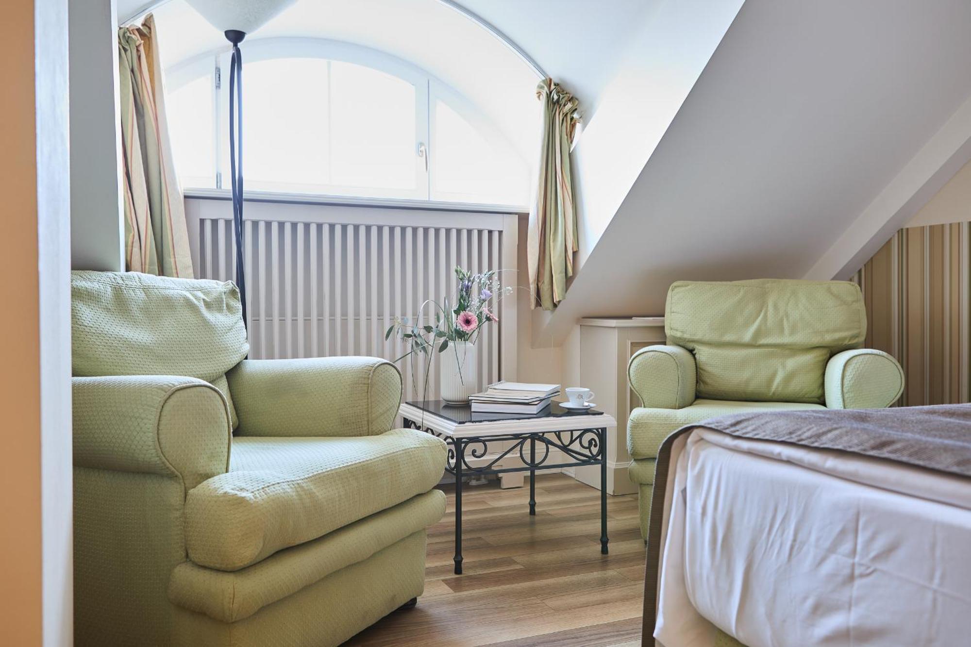Double room direct sea view – attic